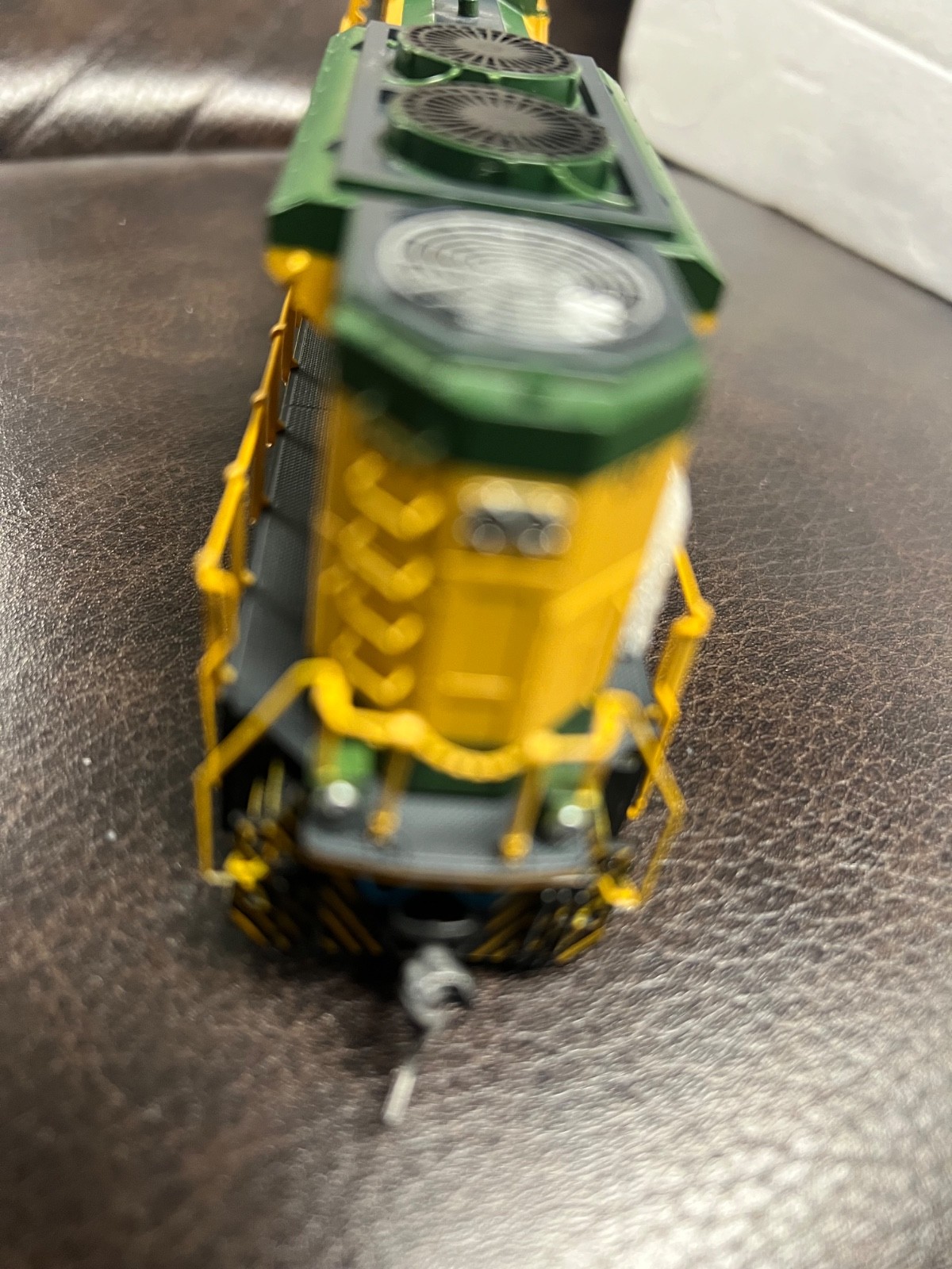 MTH HO #80-2244-0, SD70ACe Diesel Locomotive, Reading (Bee-Line), #1067 DCC Rdy.