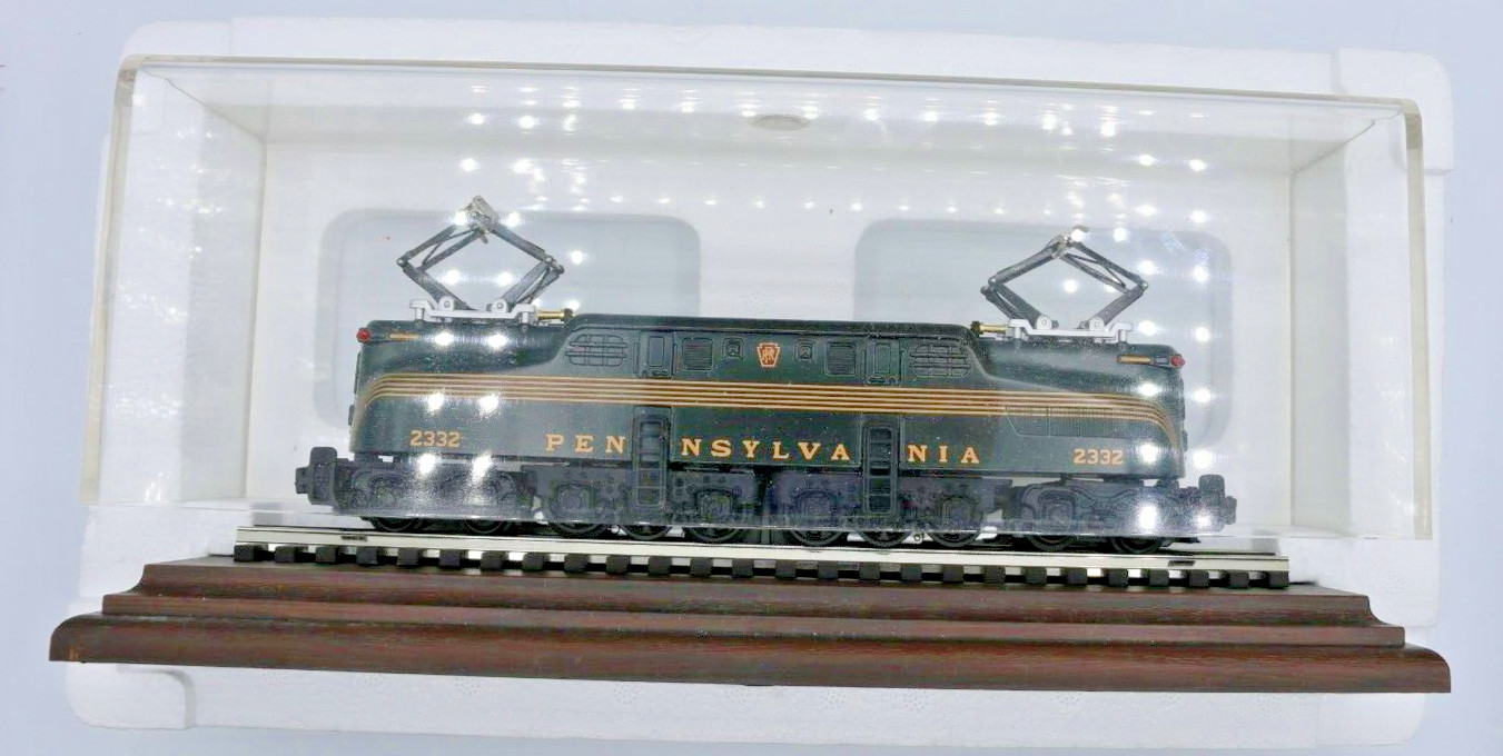 Lionel/Hallmark HO “Great American Railways” 2332 Pennsylvania GG-1 Train