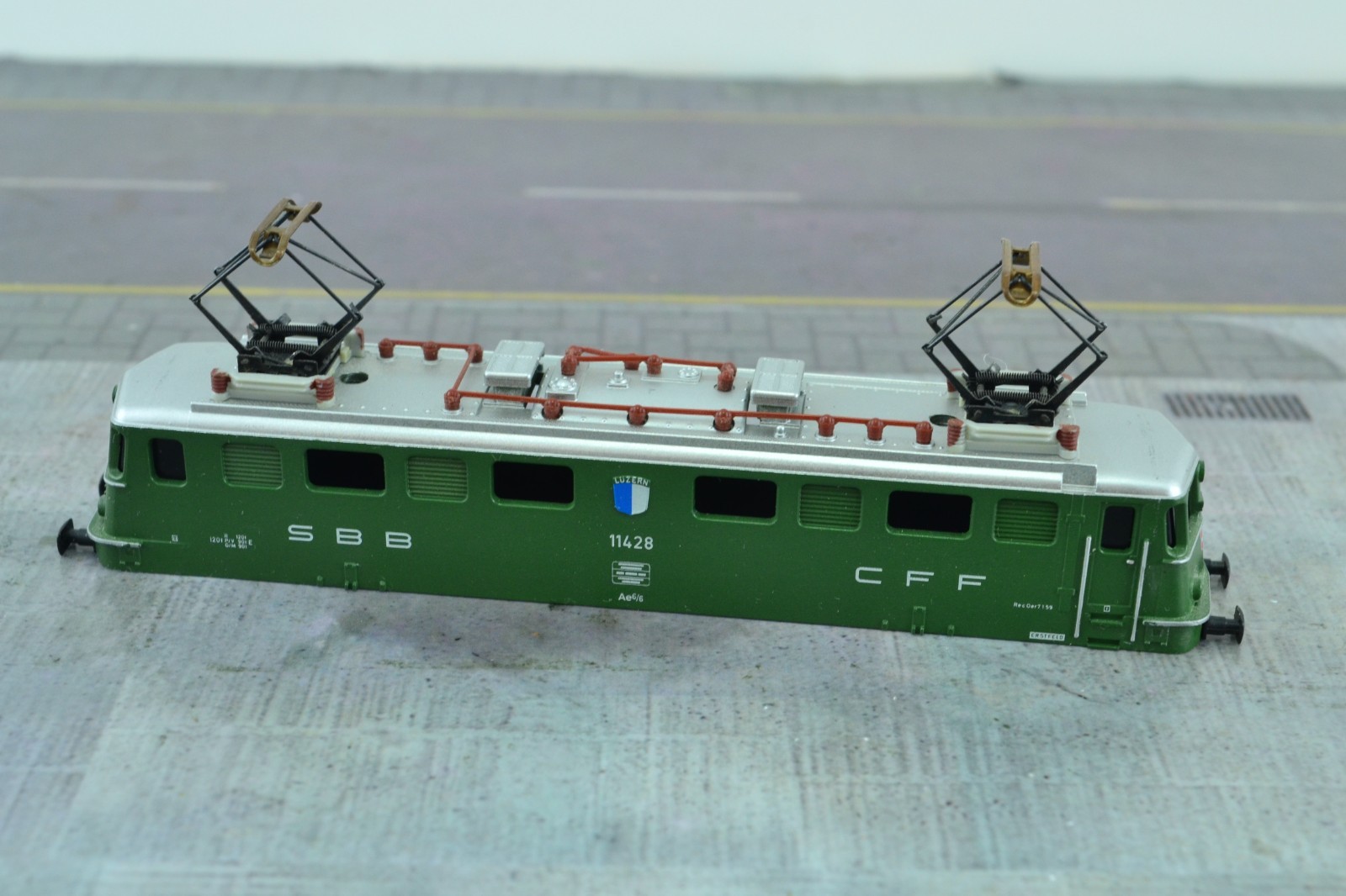 Minitrix 2936 Electric Locomotive Complete Shell N Scale