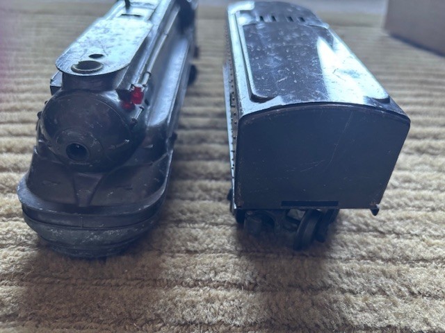 Lionel 1668 O Vintage 2-6-2 Lionel Lines Gunmetal Torpedo Steam Engine w/Tender
