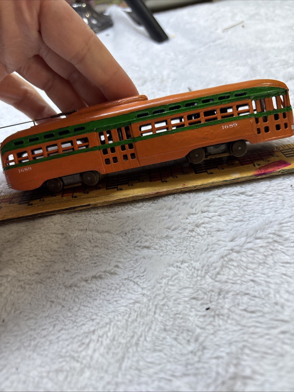 Vintage HO Scale DieCast PCC Streetcar Custom Paint
