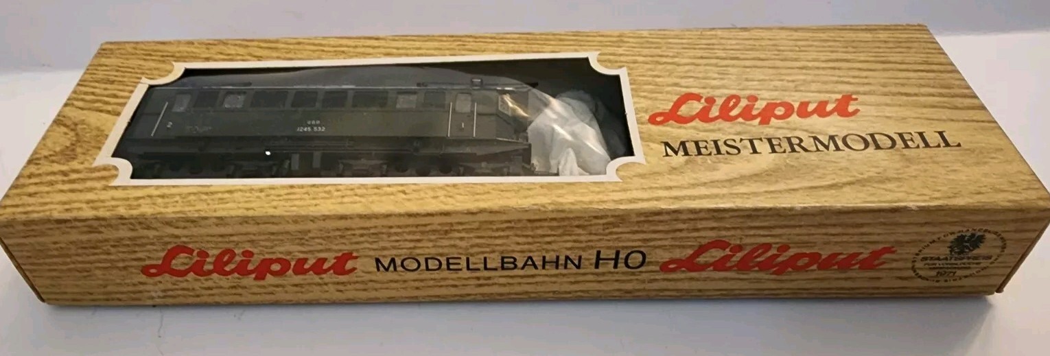 Liliput Modellbahn HO Scale Electric Locomotive OBB #1245 532