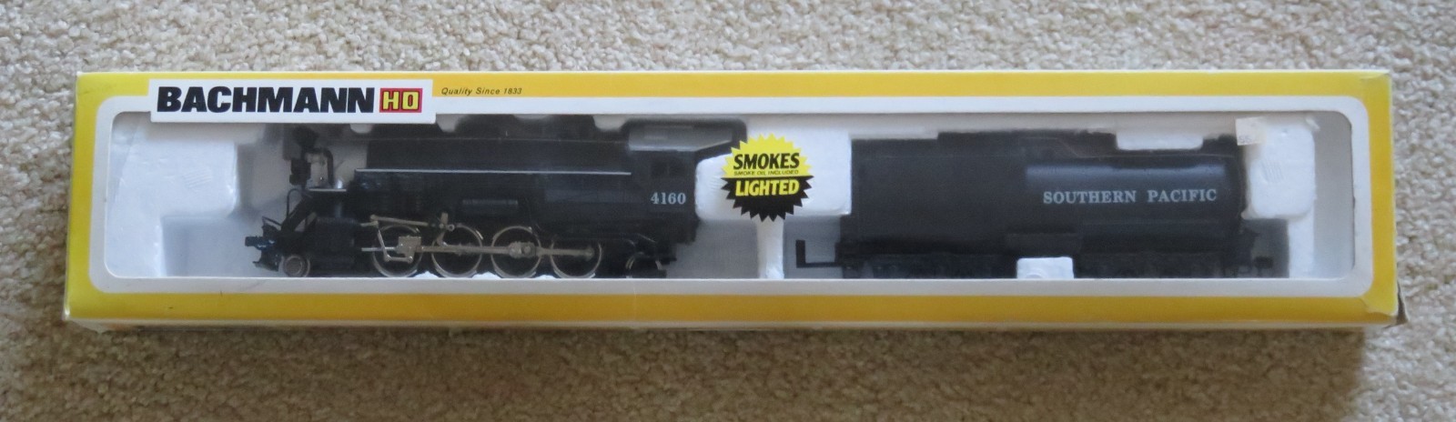BACHMANN HO Scale MIKADO 2-8-2 Southern Pacific #4160 Locomotive + Tender in Box