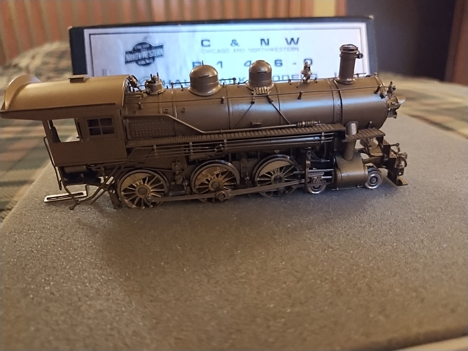 Hallmark Models C&NW HO-Scale Brass R1 4-6-0 Steam Locomotive & Tender