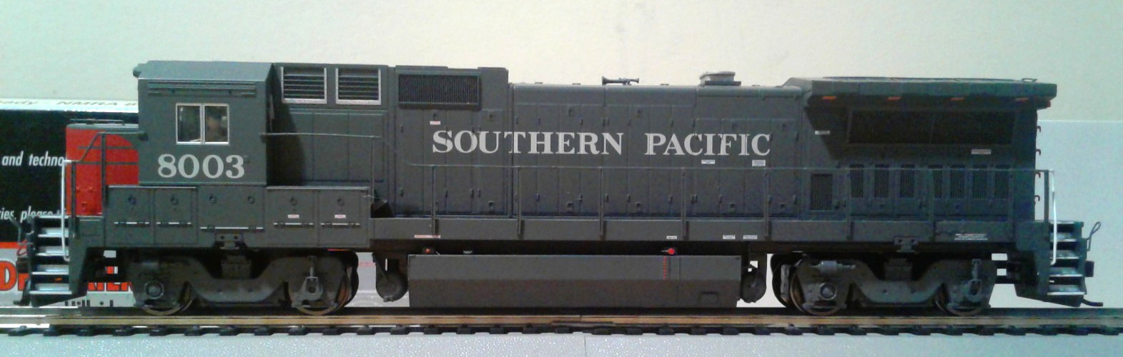 HO SCALE ATLAS GE B39-8 SOUTHERN PACIFIC SP #8003 7289