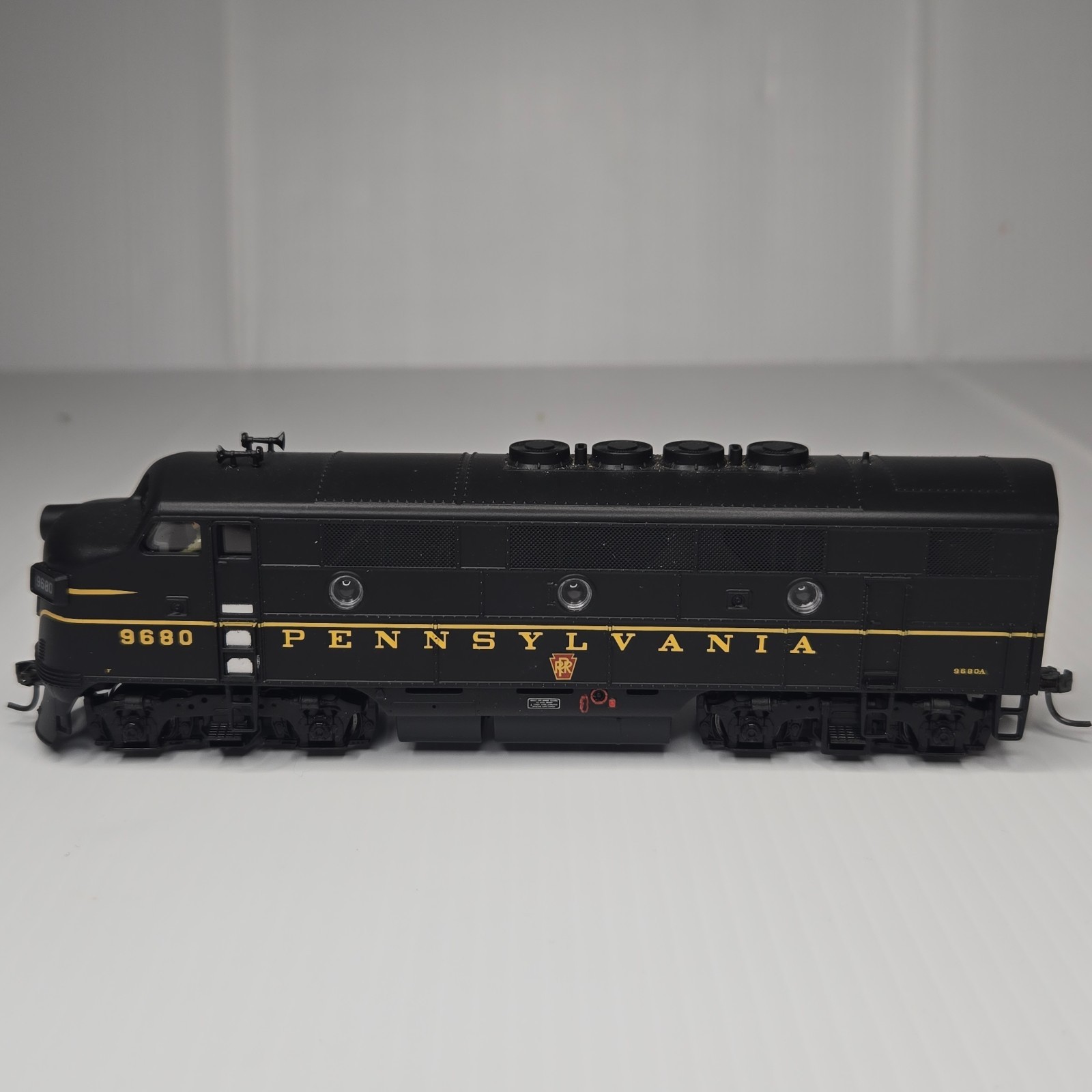MTH HO Pennsylvania F3 Diesel Loco Proto-Sound 3.0 +DCS +Tank Car TESTED