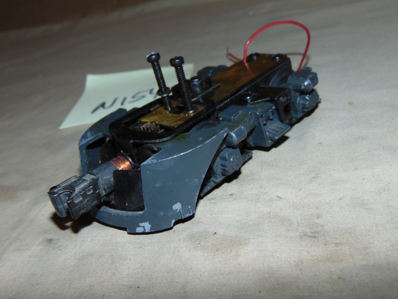 LIONEL 2354 NEW YORK CENTRAL F-3 FRONT POWER TRUCK WITH MAGNATRACTION N154