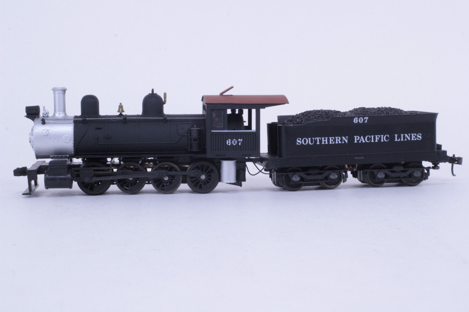 Model Power HO Scale Southern Pacific #607 0-8-0 DC Powered Locomotive