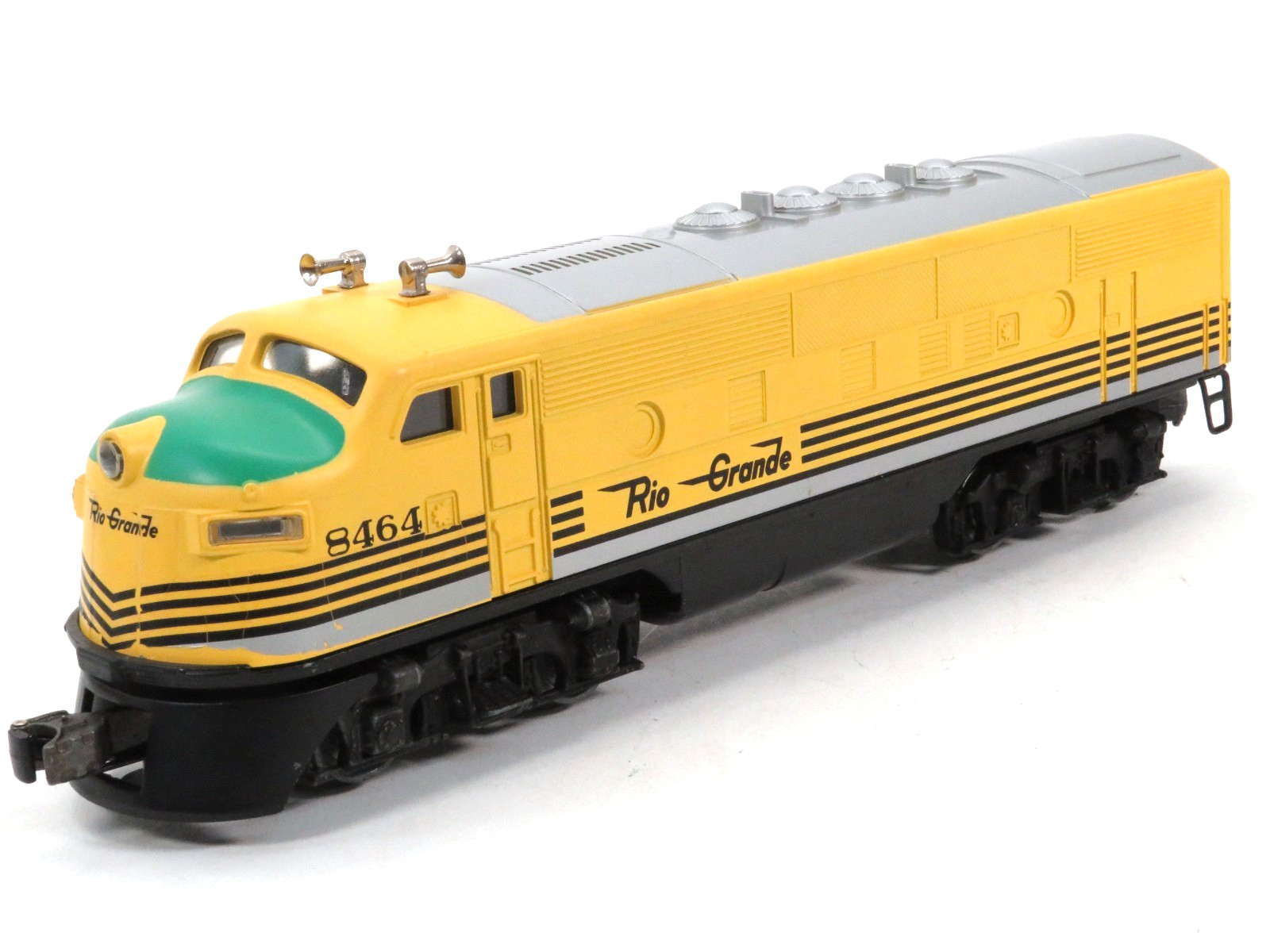 Lionel Trains 8464 & 8465 Rio Grande Diesel Locomotive AA set, O Gauge