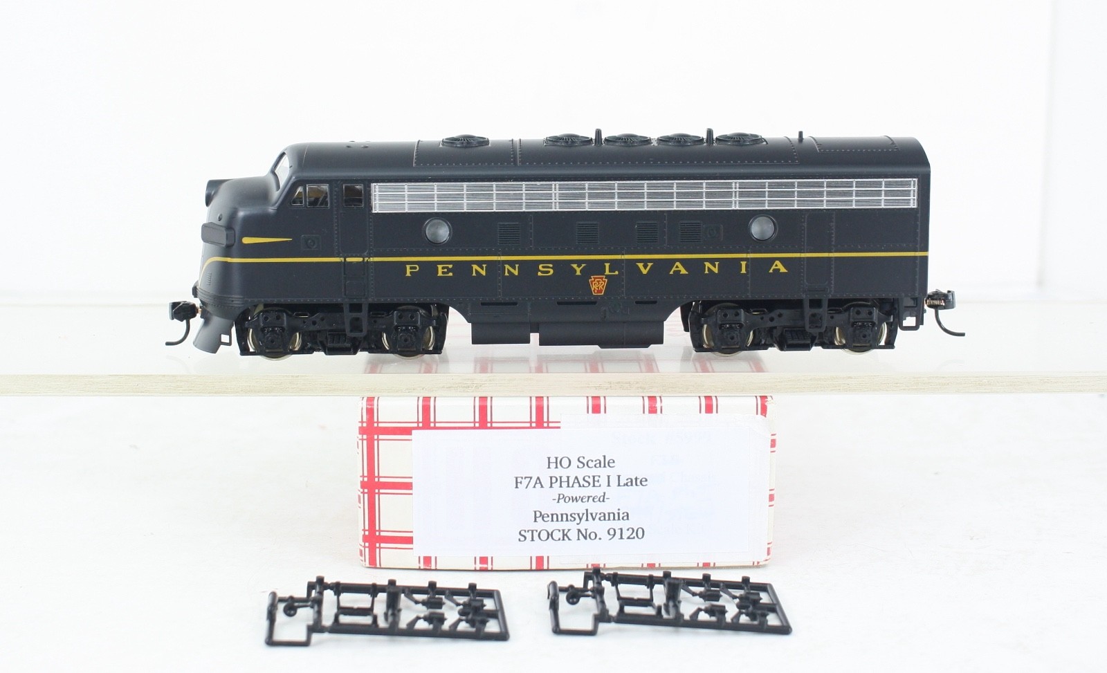 HO Scale Stewart Hobbies Pennsylvania Railroad F7 A Diesel DCC Ready LED’s Kadee