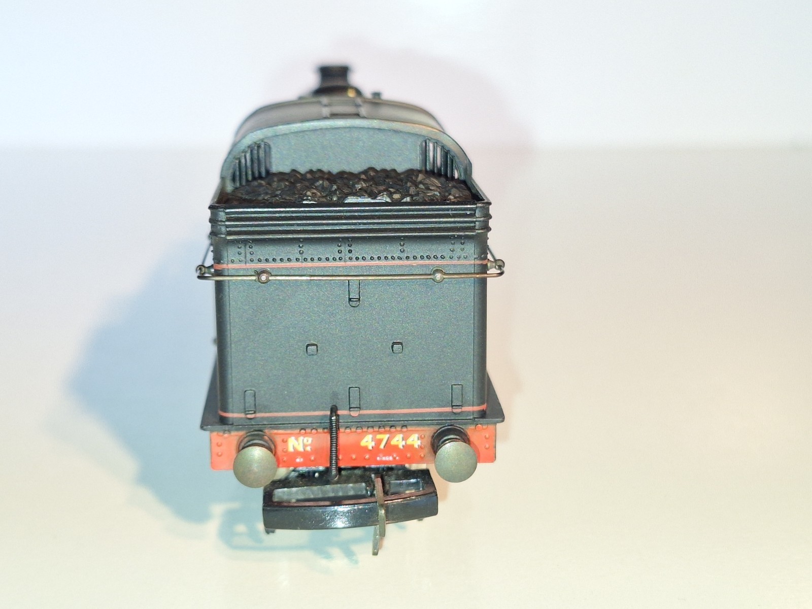 Dapol D51 LNER Tank Loco. New Old Stock. Mint Cond. 2 Rail DC Boxed. OO Scale