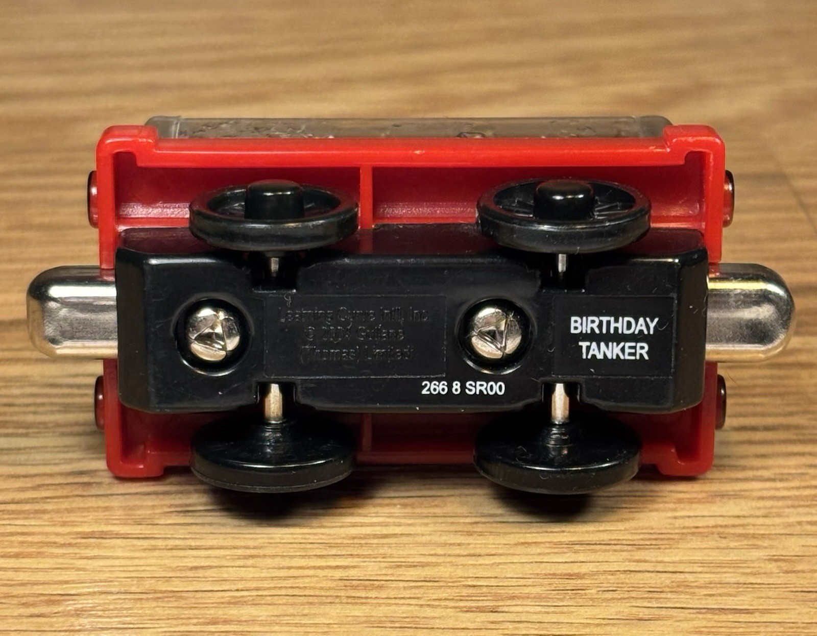 2004 Learning Curve Thomas & Friend Birthday Tanker Die Cast Magnetic