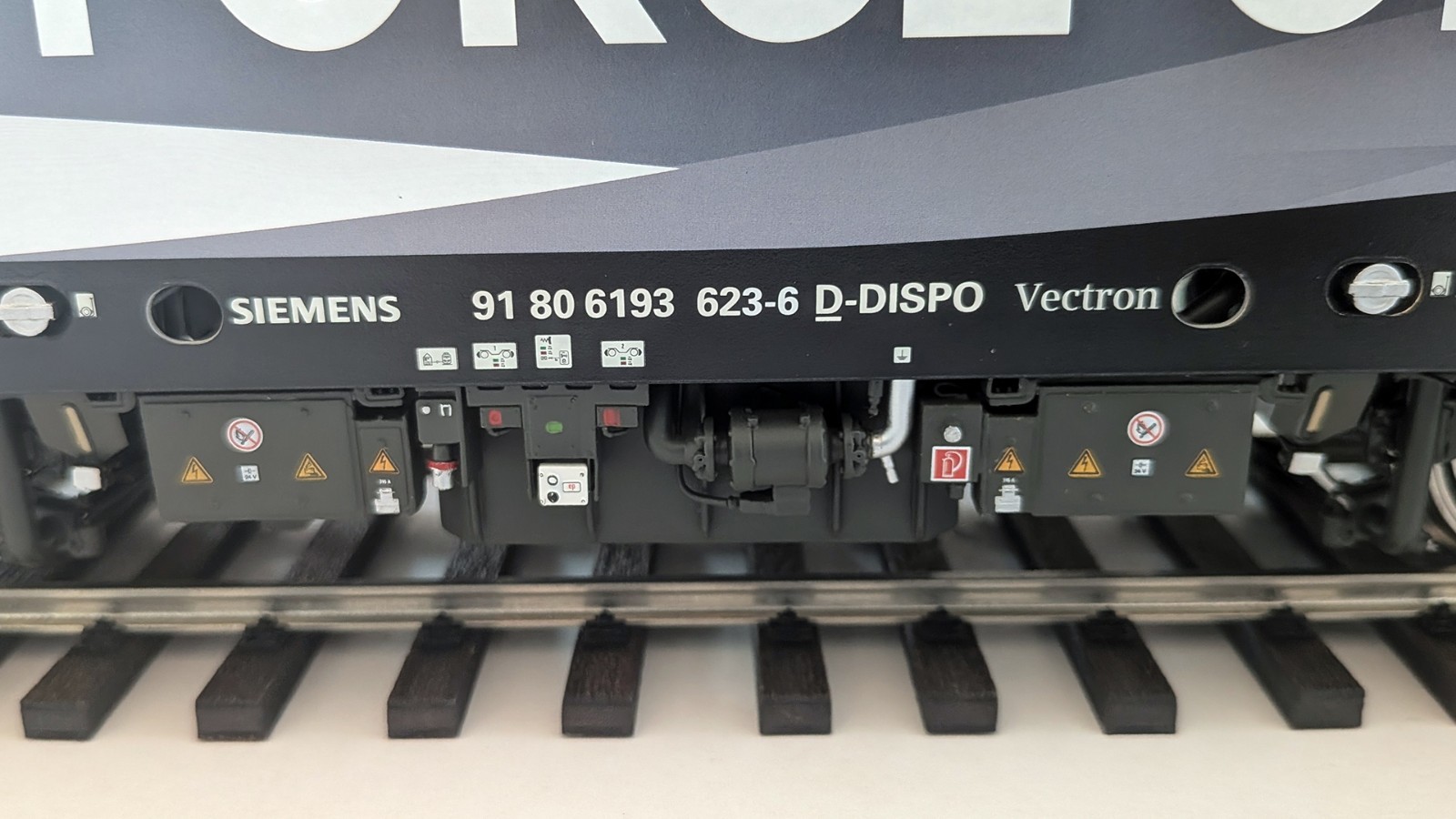 KM1 Vectron 193 Gauge 1 Digital Sound E-Lok Rail Force One