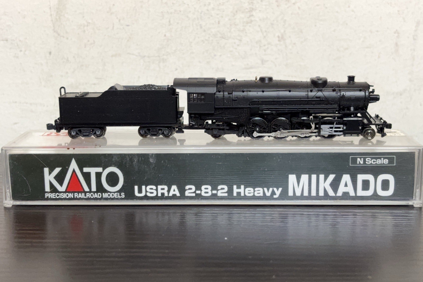 KATO N Scale Locomotive 126-0200 USRA 2-8-2 Heavy MIKADO Unlettered UNUSED New