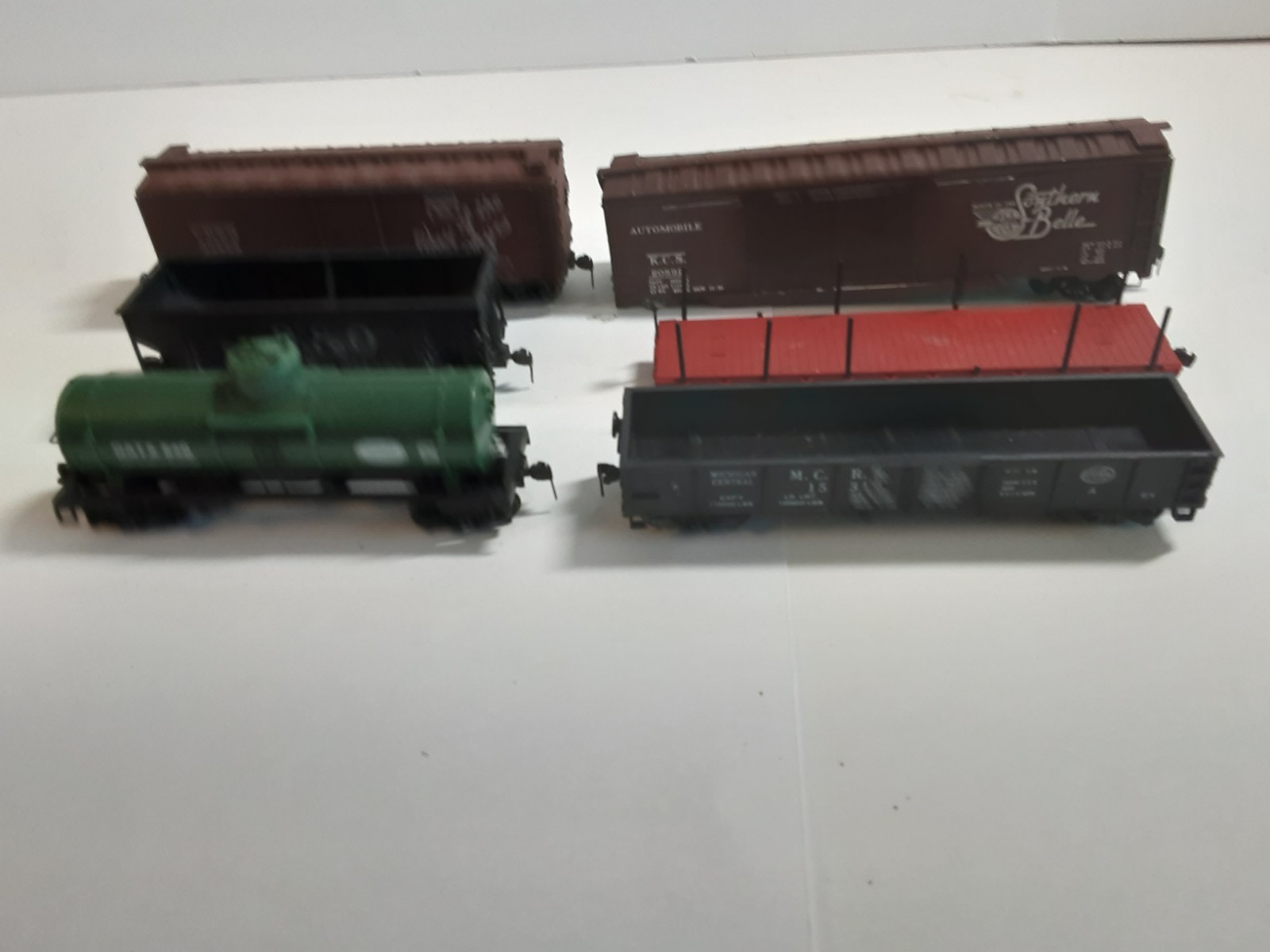 Vtg Lot Of 6 Box Cars, Tanker Cars, Flat Cars, Gondola See Description (3)