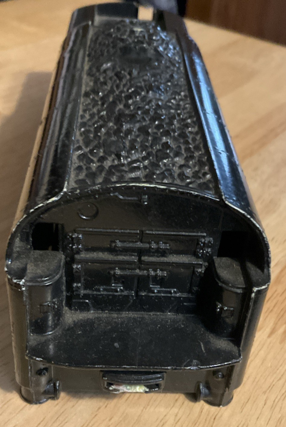 Lionel Tender Shell – Unpainted