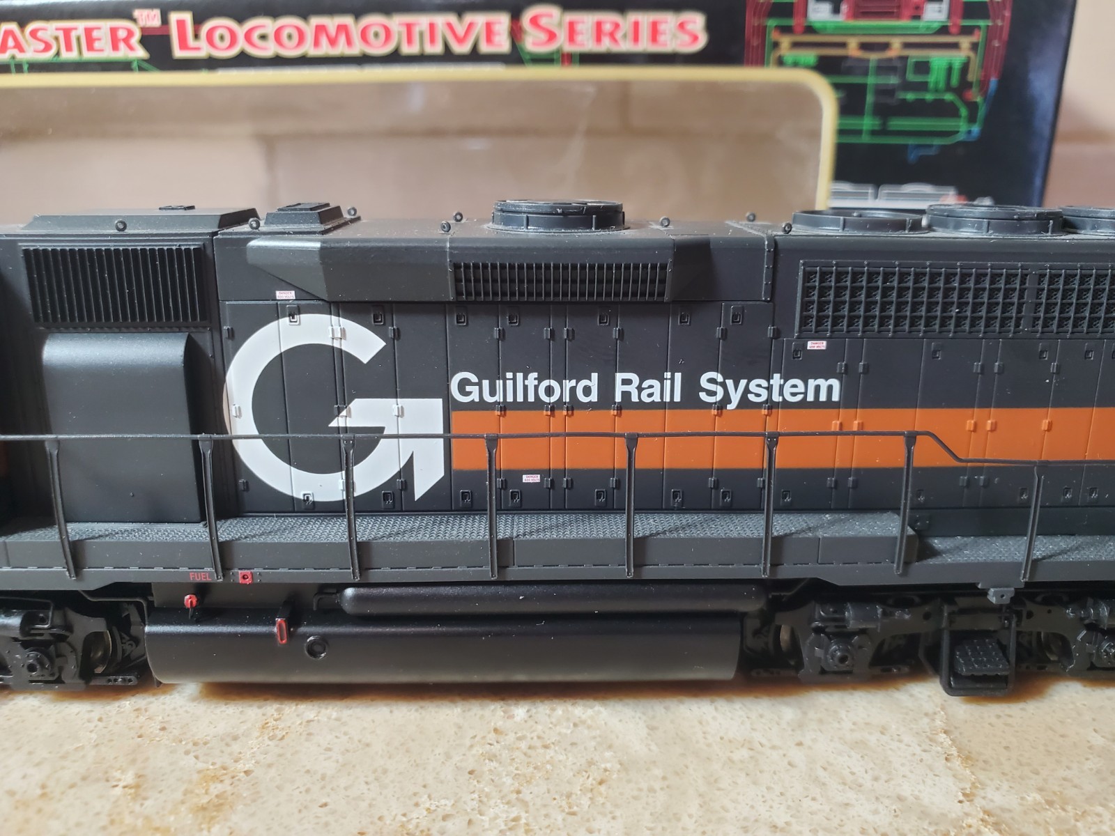 Atlas Master GP40 High Hood MEC #370 Guilford Pan Am DCC C-9 Unrun Wrong Box