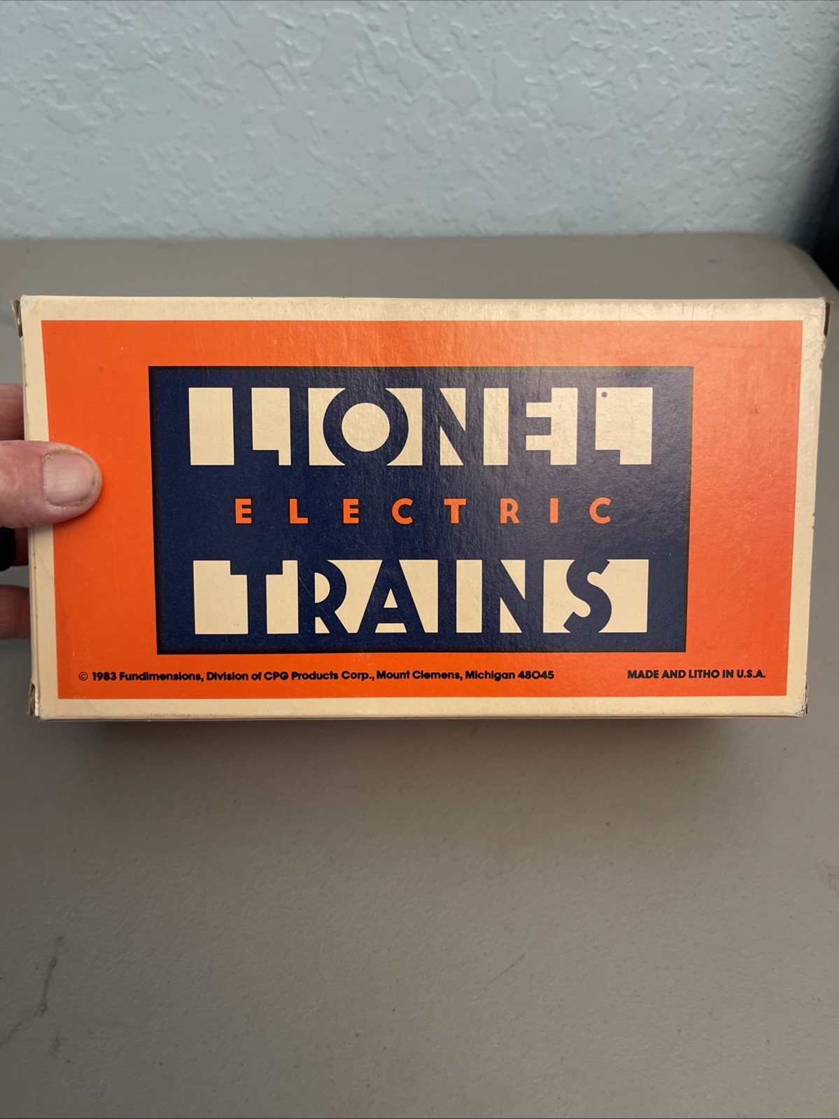 NEW LIONEL Alaska Railroad Motorized Diesel Locomotive 6-8368