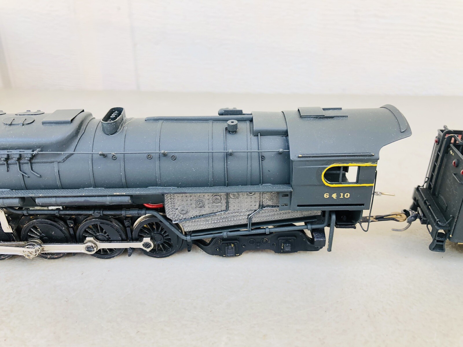 HO Train Company HO PRR Pennsylvania 2-10-4 J-IA Steam Locomotive