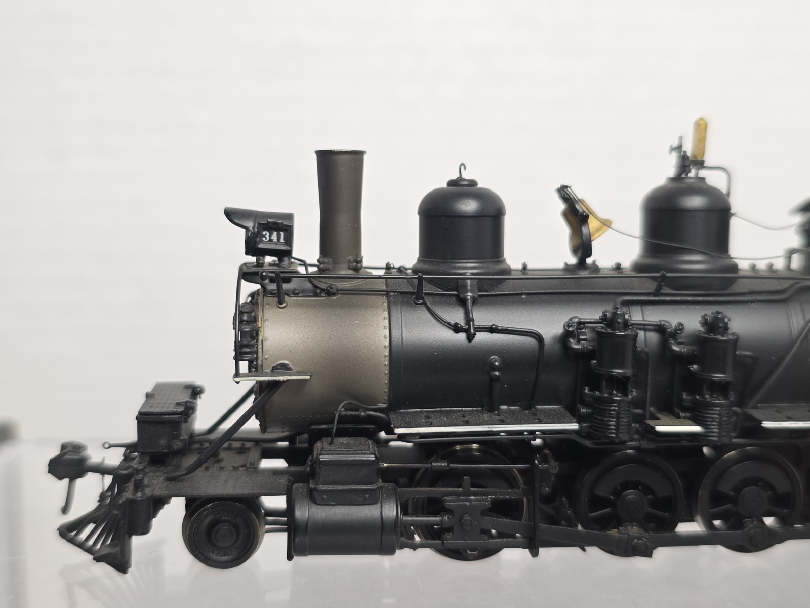 Milestone Models Sn3 Brass PBL RGS C-19 D&RGW 341 2-8-0 Steam Foreground #20/20