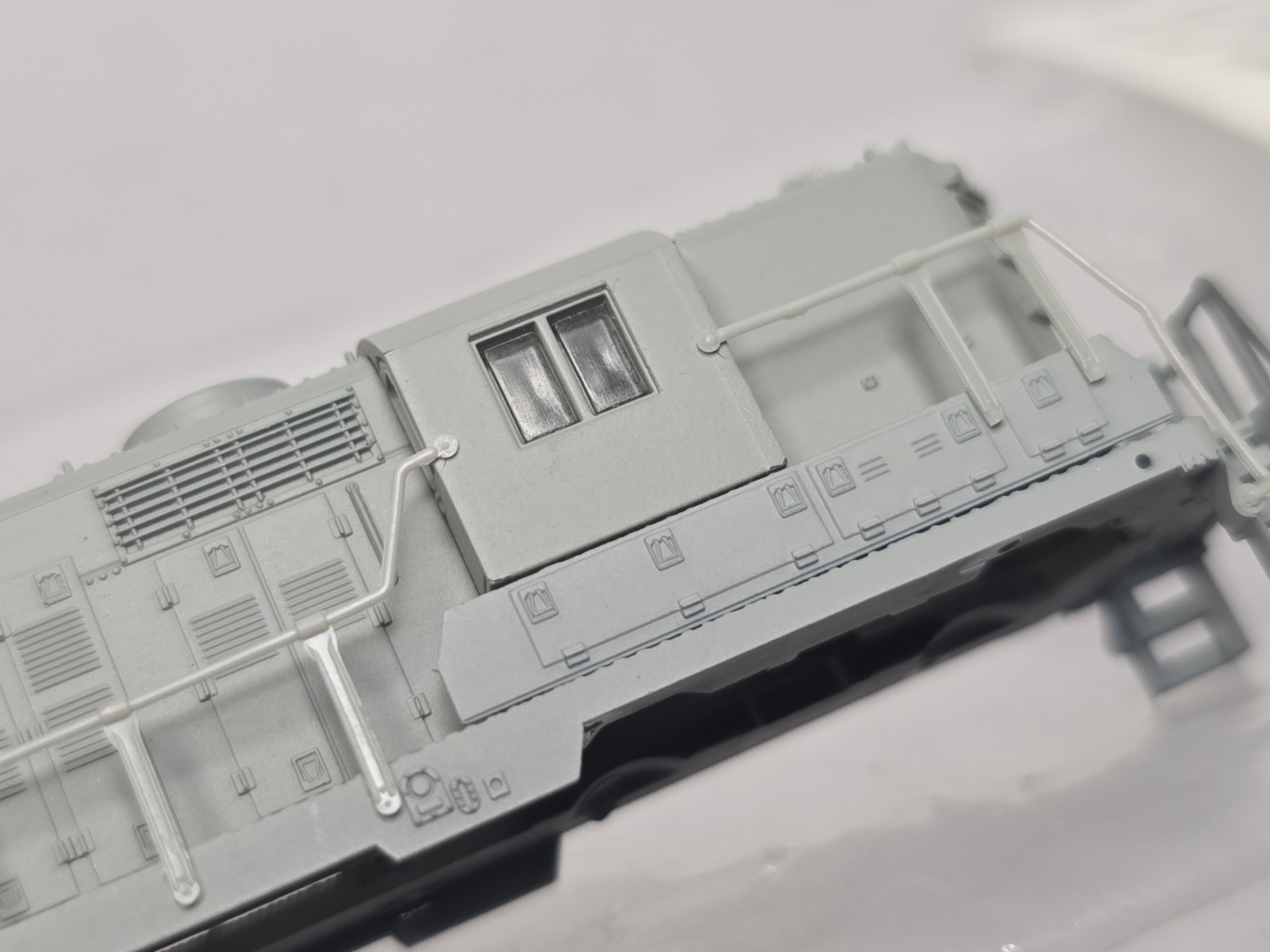 Shell Only Life Like N Scale GP-18 Diesel Locomotive Undecorated Hobby Smith LN
