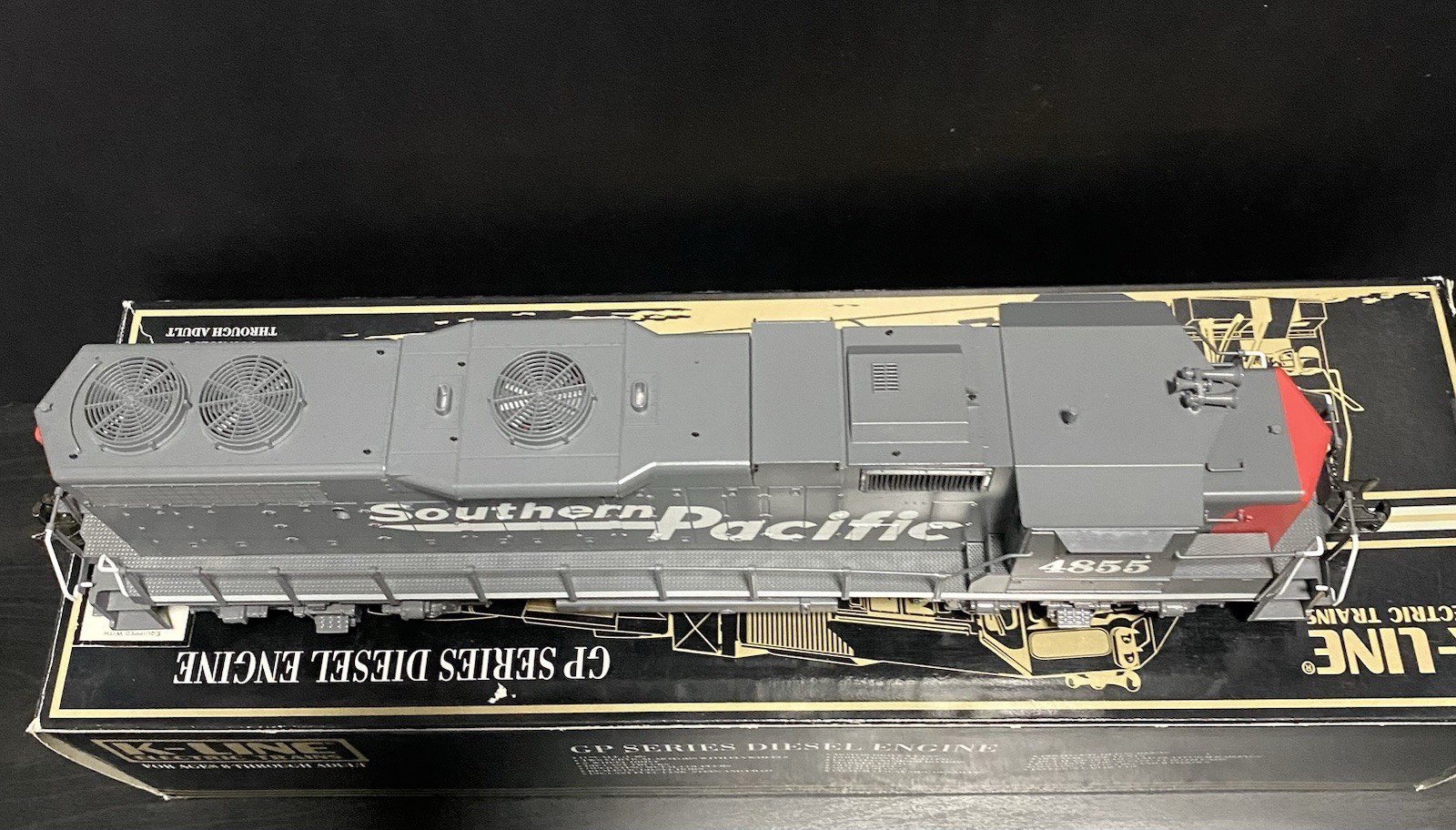 K-Line O Gauge Southern Pacific GP38-2 Non Powered Diesel Locomotive K2488-4855