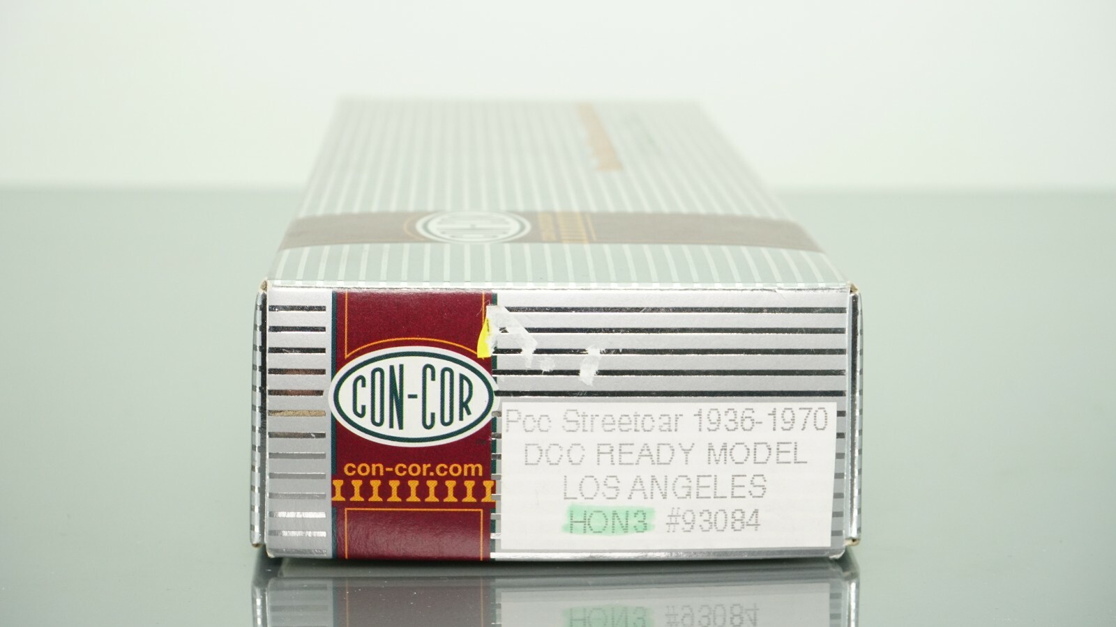 Con-Cor PCC Streetcar 1936-1970 Los Angeles DCC Ready HOn3 Scale