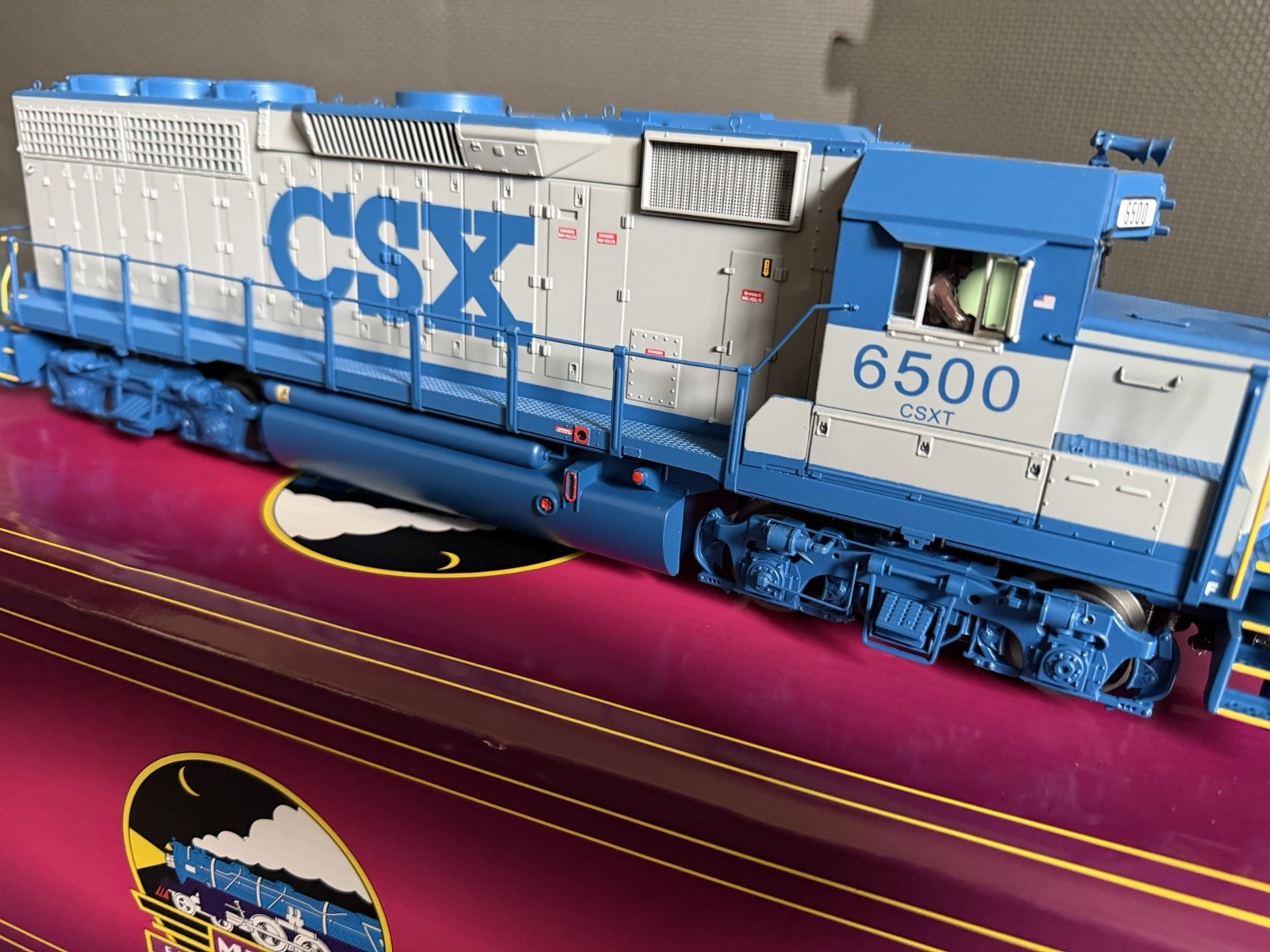 MTH GP-40 CSX #6500 O Gauge Diesel Locomotive 20-20828-1