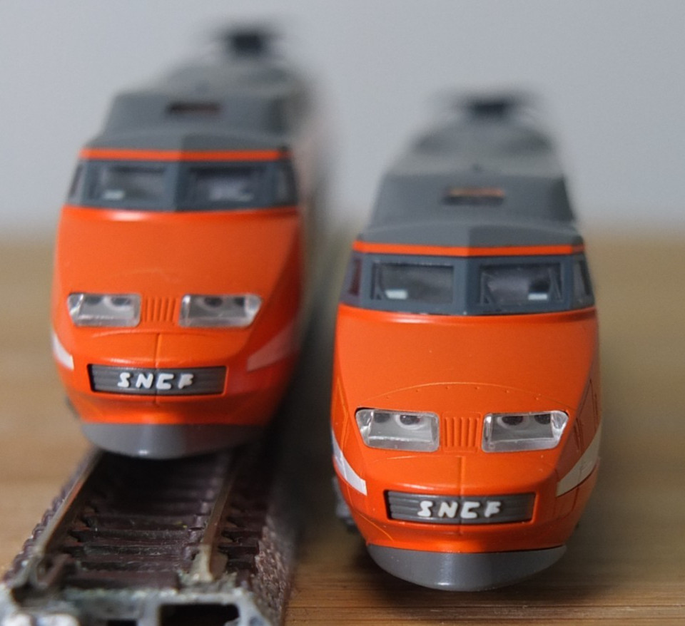 Kato 10-091 N Gauge TGV 6-car set in SNCF orange livery