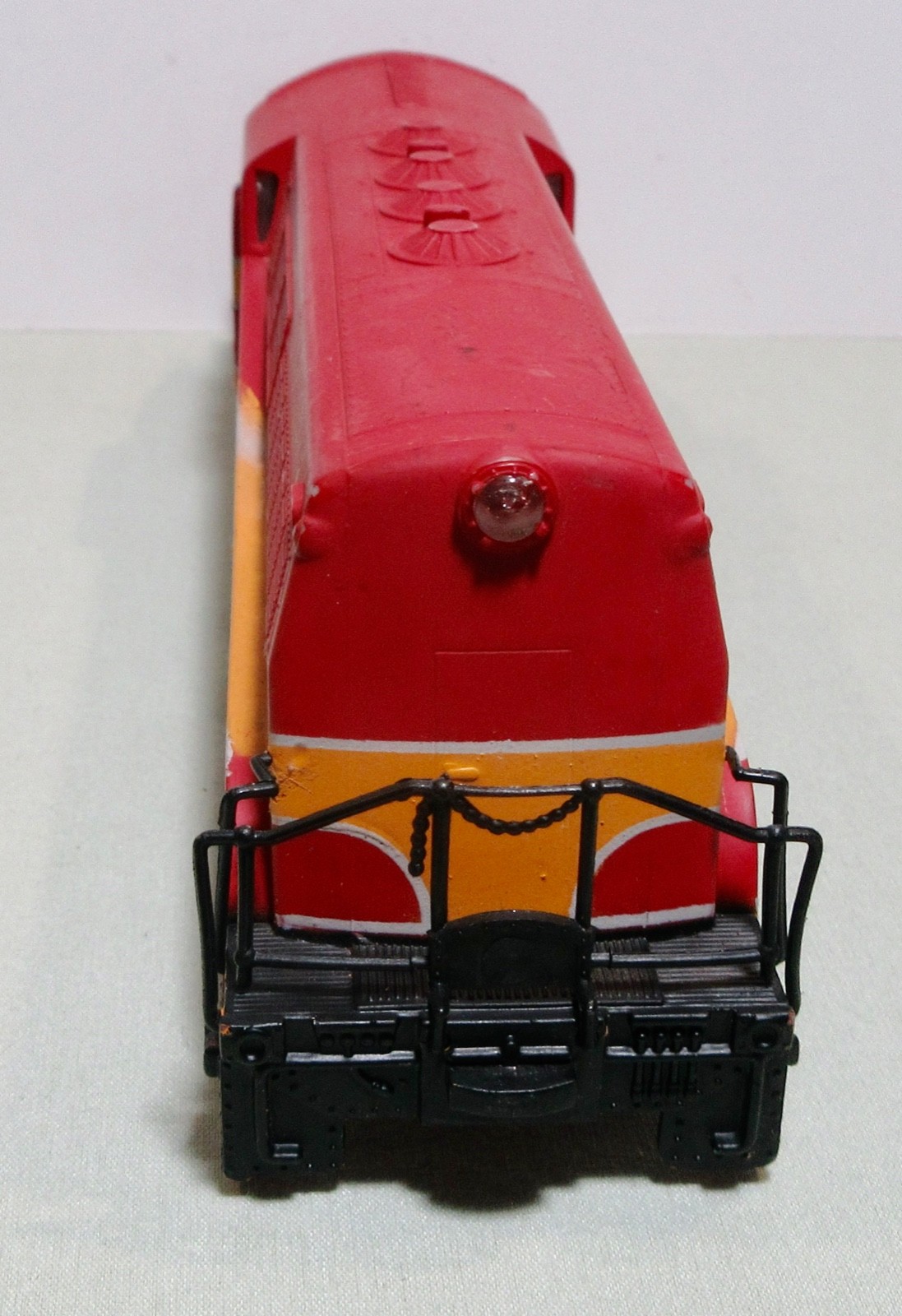 Florida East Coast Railway HO Scale Locomotive Shell Only ( Unbranded )