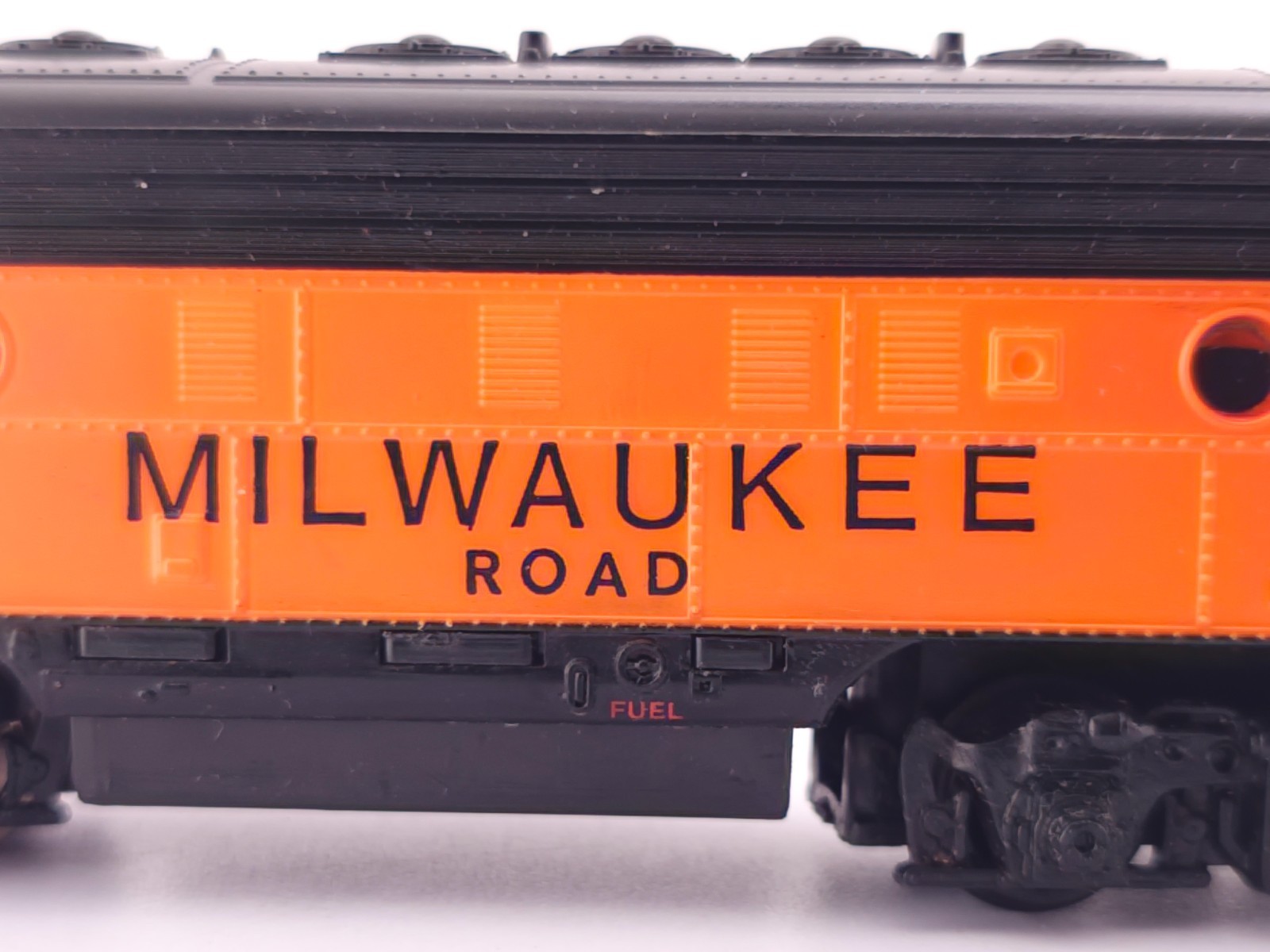 *READ* Life Like HO Scale Milwaukee Road F7 Diesel Locomotive 111C Model Train
