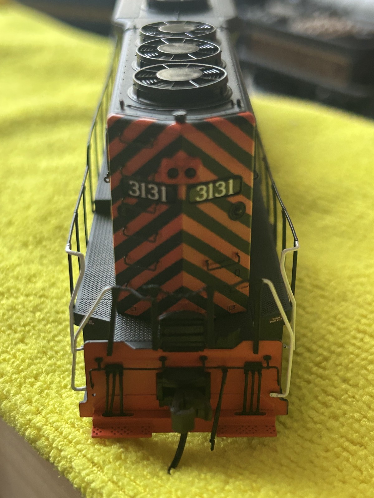 Atlas HO GP-40 locomotive, Rio Grande 3131, Low Nose, DCC Equipped, like NIB