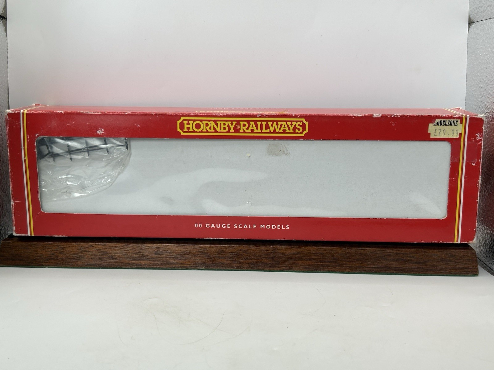 OO Hornby R2085 GWR ‘County Of Worchester’ 4-6-0 Steam Locomotive – (VG BOXED)