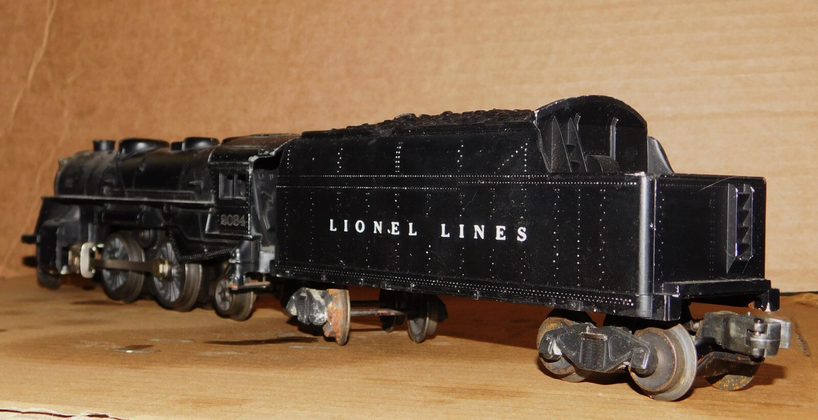 LIONEL 2-4-2 Locomotive & Long-Haul Tender ~ LIONEL LINES ~ Rd# 2034 – O-27