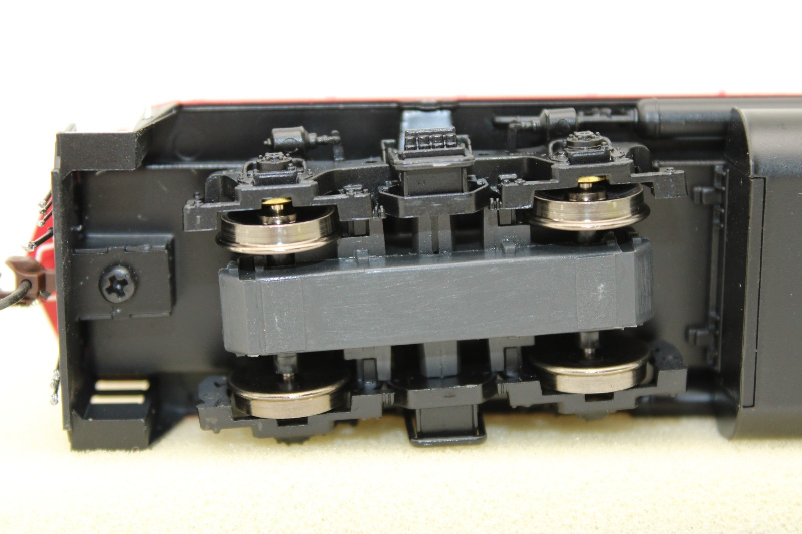 Athearn Genesis HO Scale SOO Line MP15AC Diesel Locomotive #1558 DCC Sound