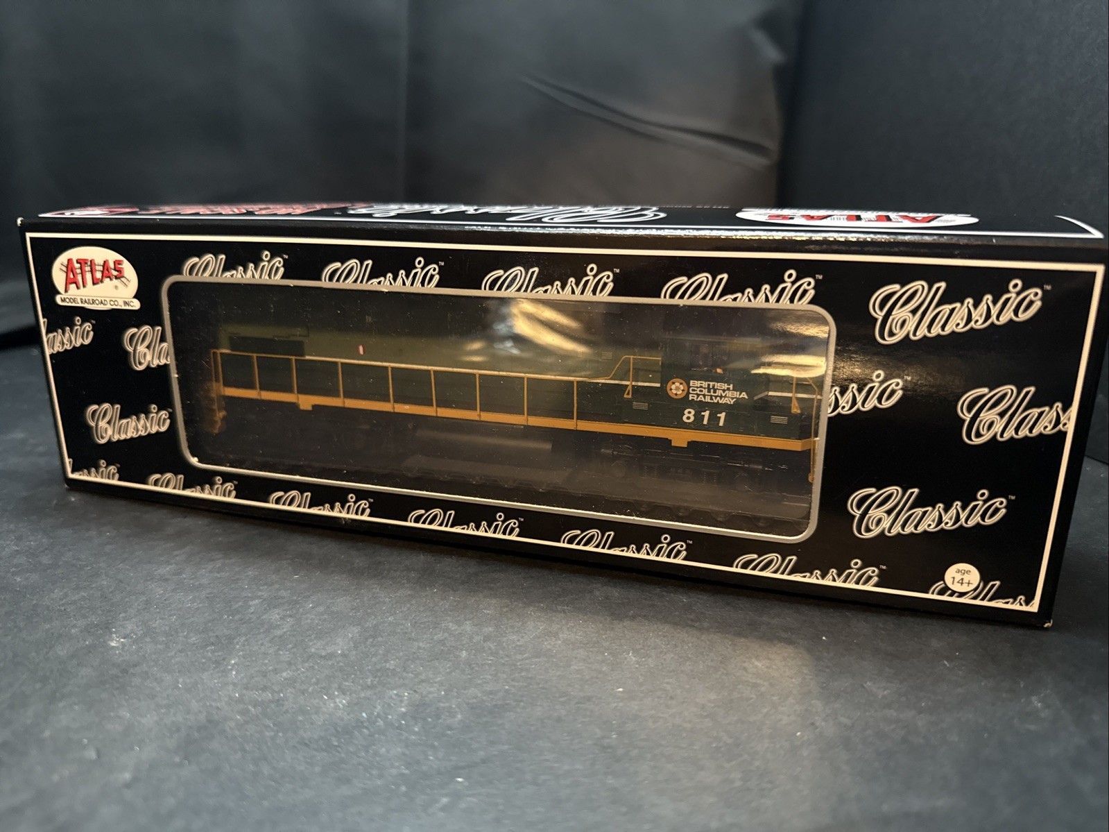 Atlas HO #811 BC Rail British Columbia C425 Diesel Engine Phase 2 10003282