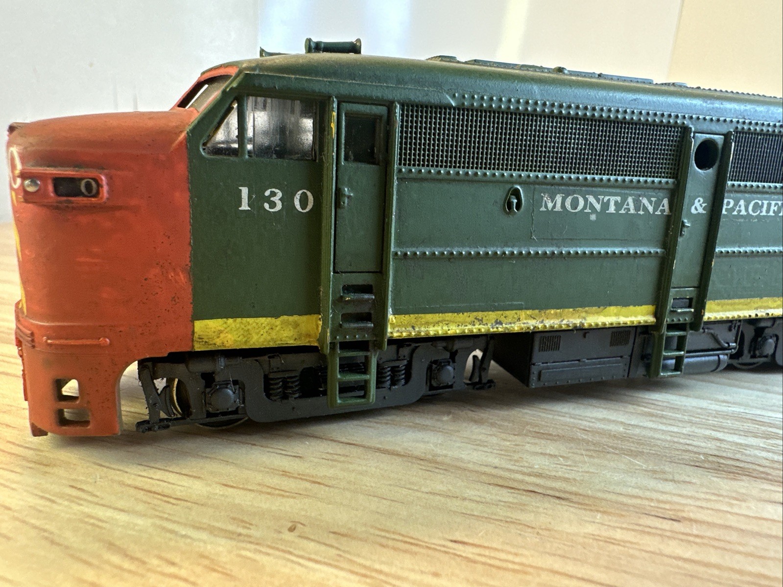 FRATESCHI HO SCALE MONTANA & PACIFIC RUNNING F/R DIESEL MADE IN BRAZIL 🇧🇷