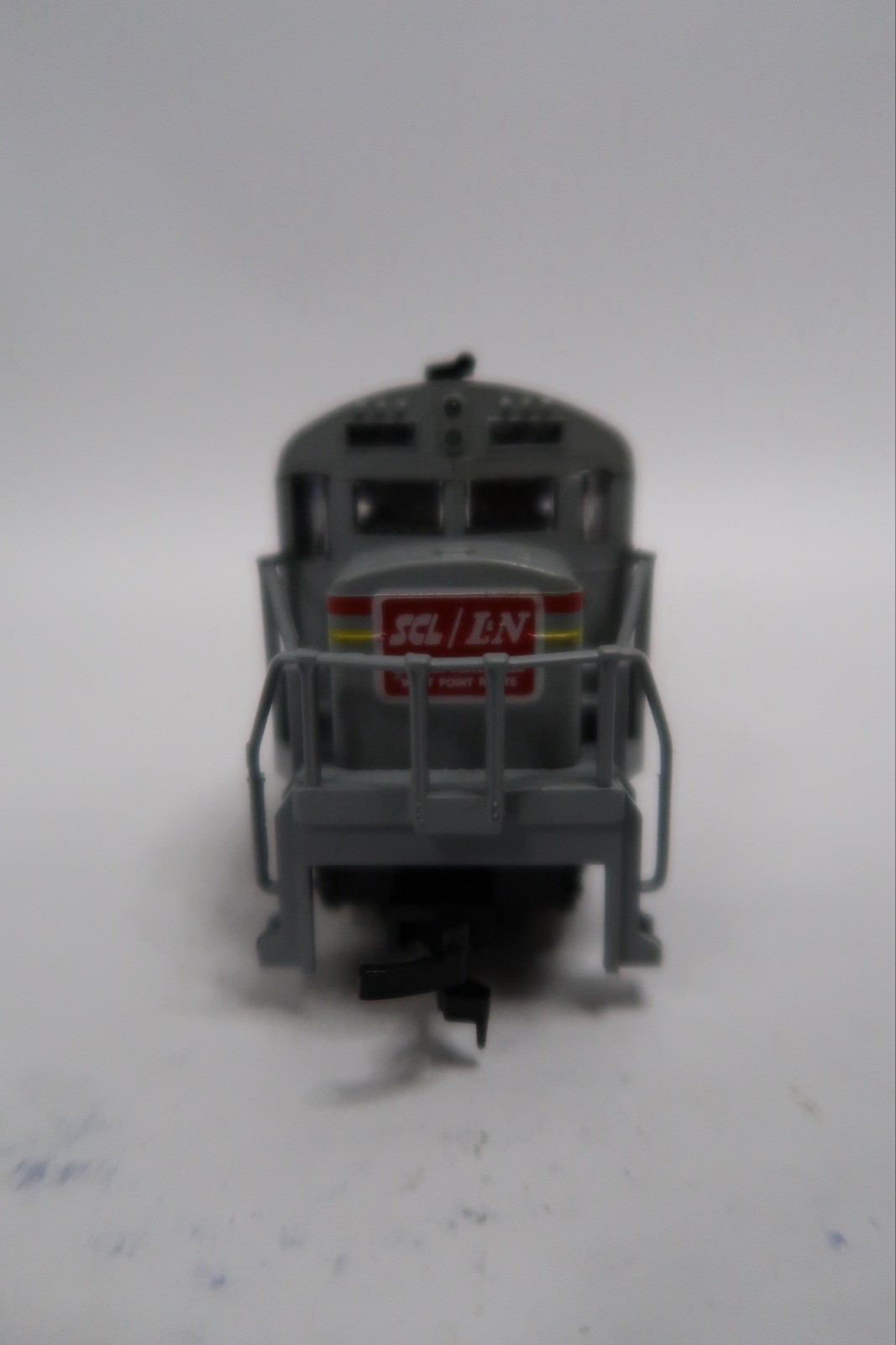 Model Power HO Twin Loco Set SCL/L&N #8689 Powered & Dummy EUC Tested A30