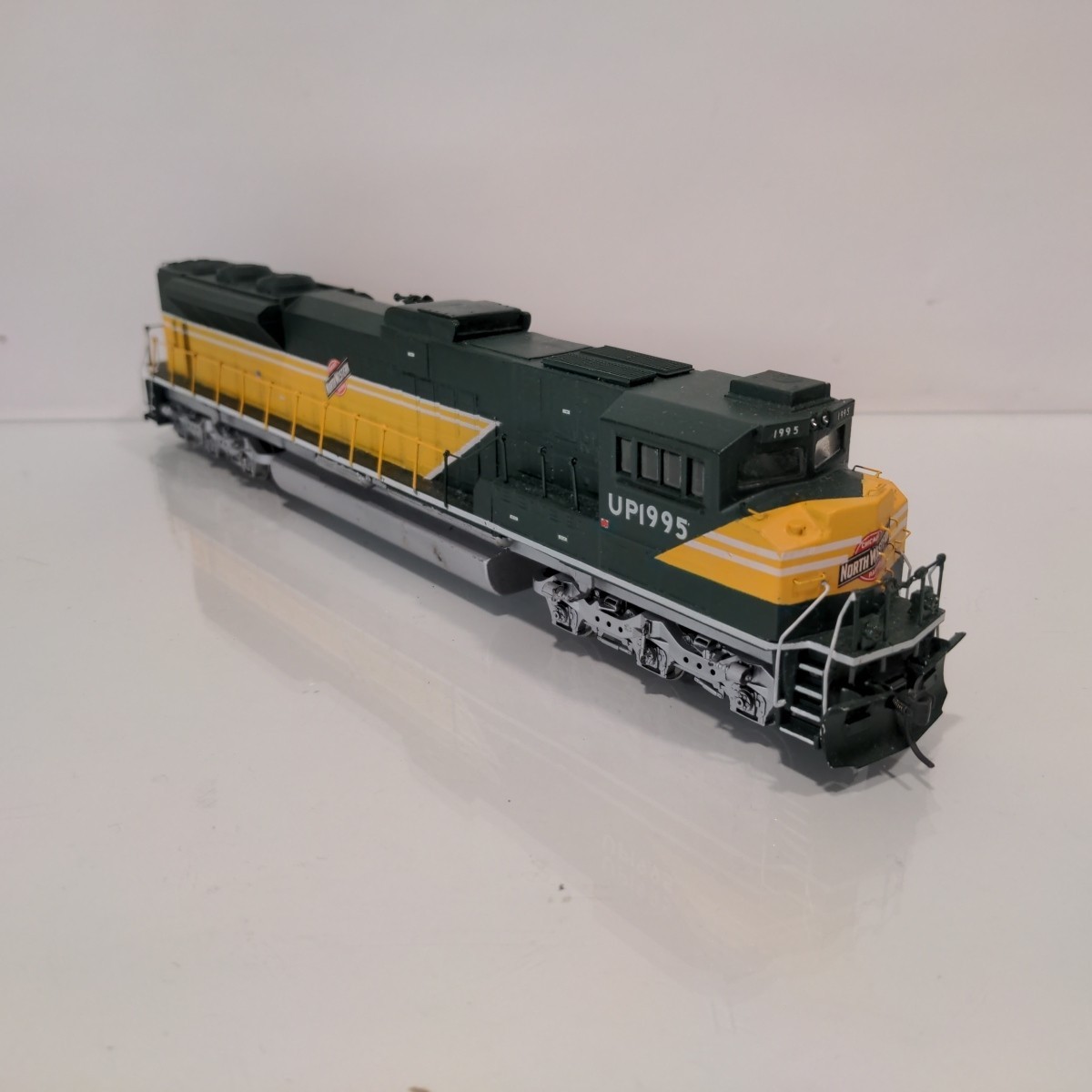 CUSTOM HO RPP SD90MAC Union Pacific Chicago and North Western Heritage UP 1995