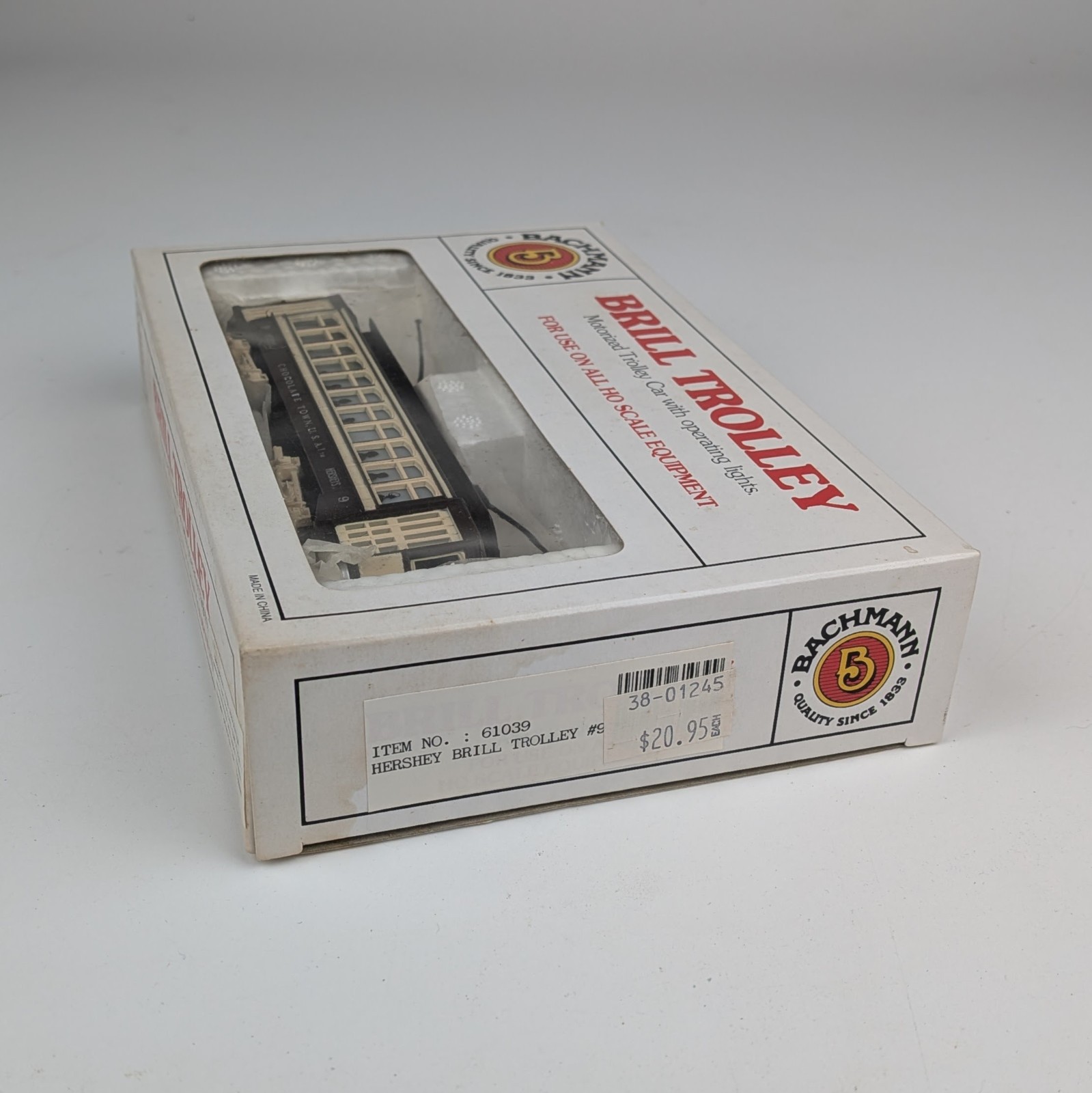 Bachmann HO Scale #61039 – Hershey Brill Trolley #9 – New in Box