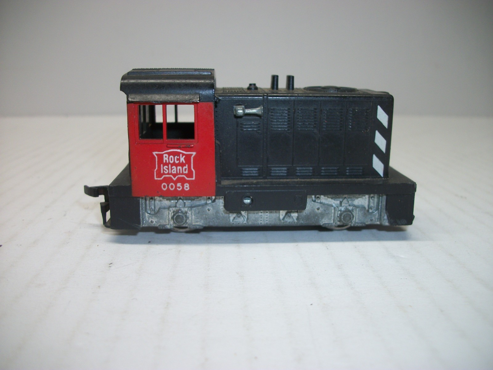 Lionel HO Scale Rock Island 0058 Husky Switcher Untested for Restoration.