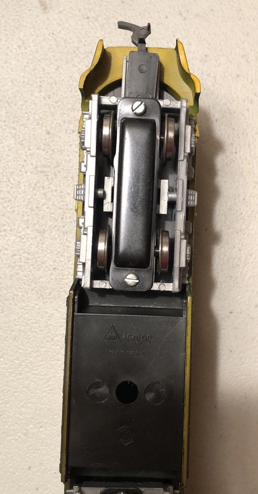 Vintage AHM Reading Lines 266 Locomotive Train Engine – Tested And Runs!
