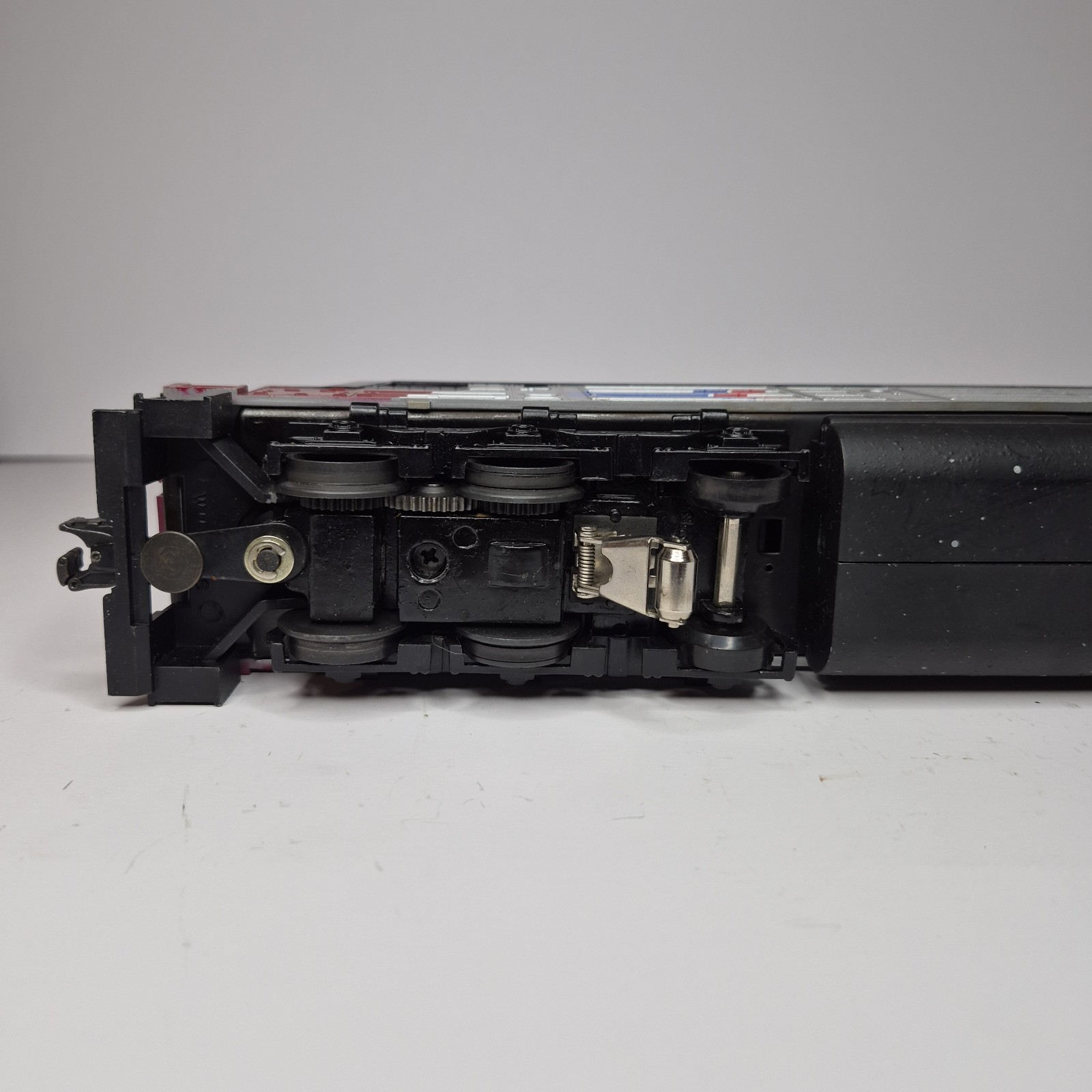 Williams O Scale Amtrak FP45 Engine With Box #358 “READ”