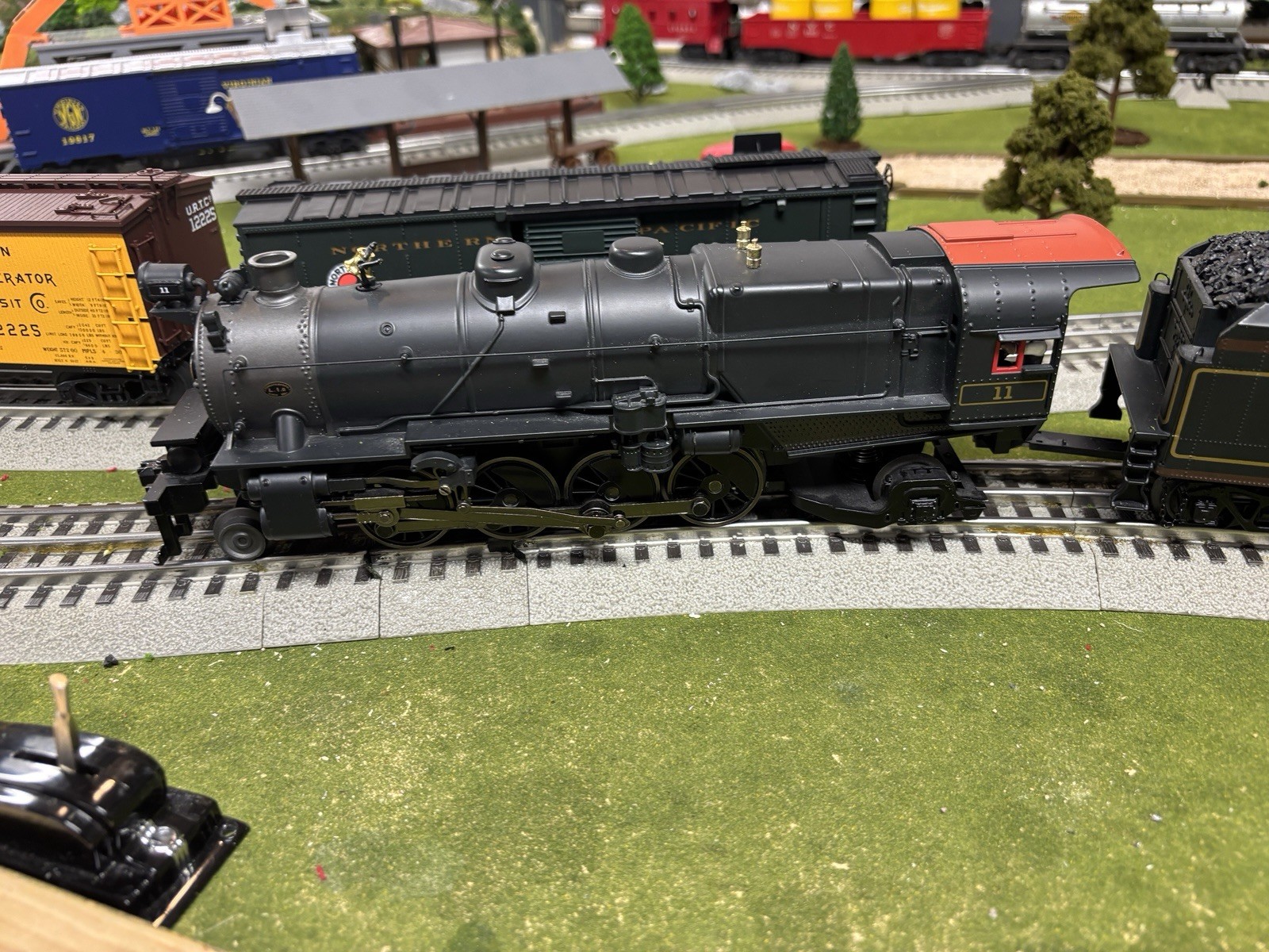 MTH 30-1643-1 Pennsylvania 2-8-2 L-1 Mikado Steam Locomotive w/PS3.0