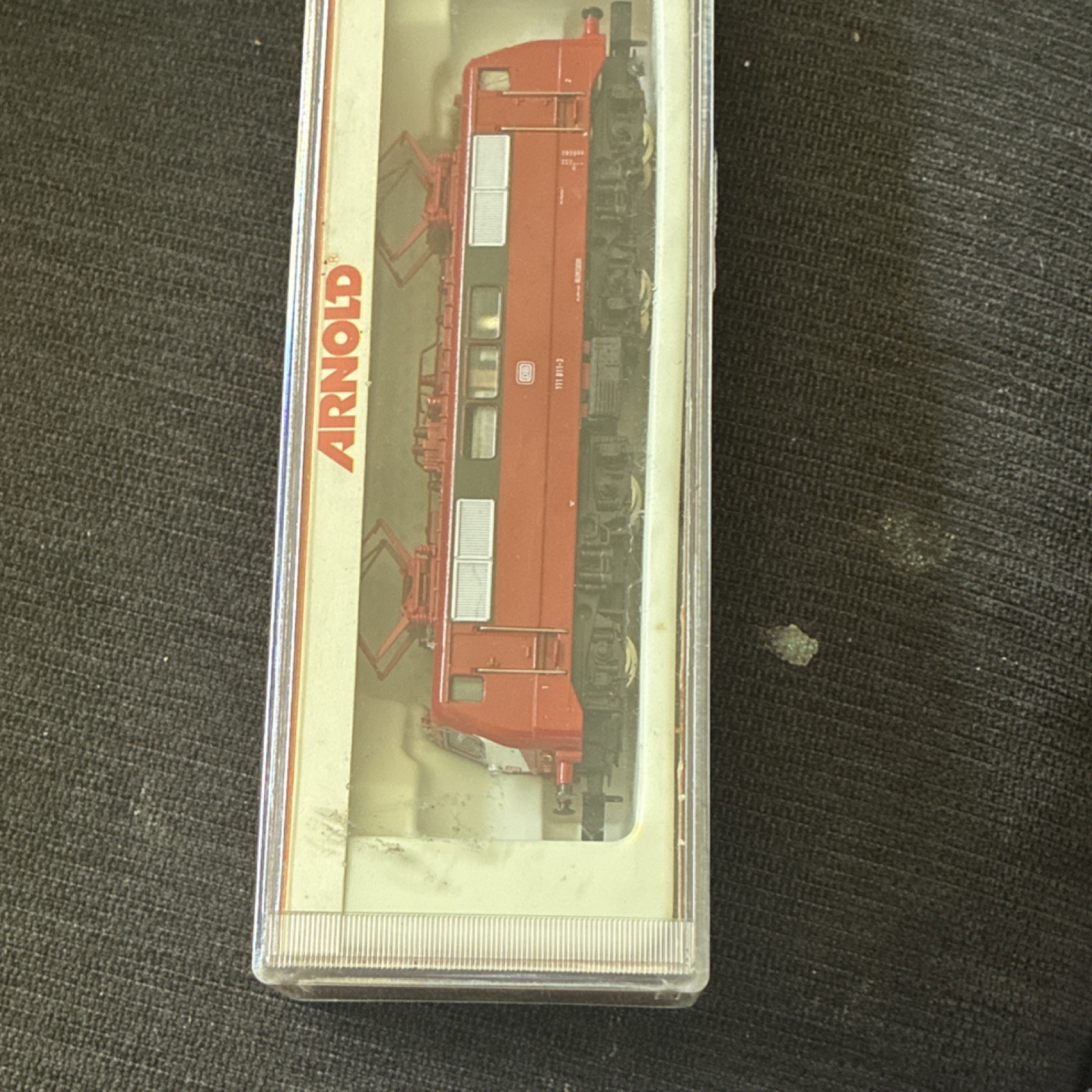 Arnold N Gauge Electric Locomotive BR 111 DB Red Plastic Metal