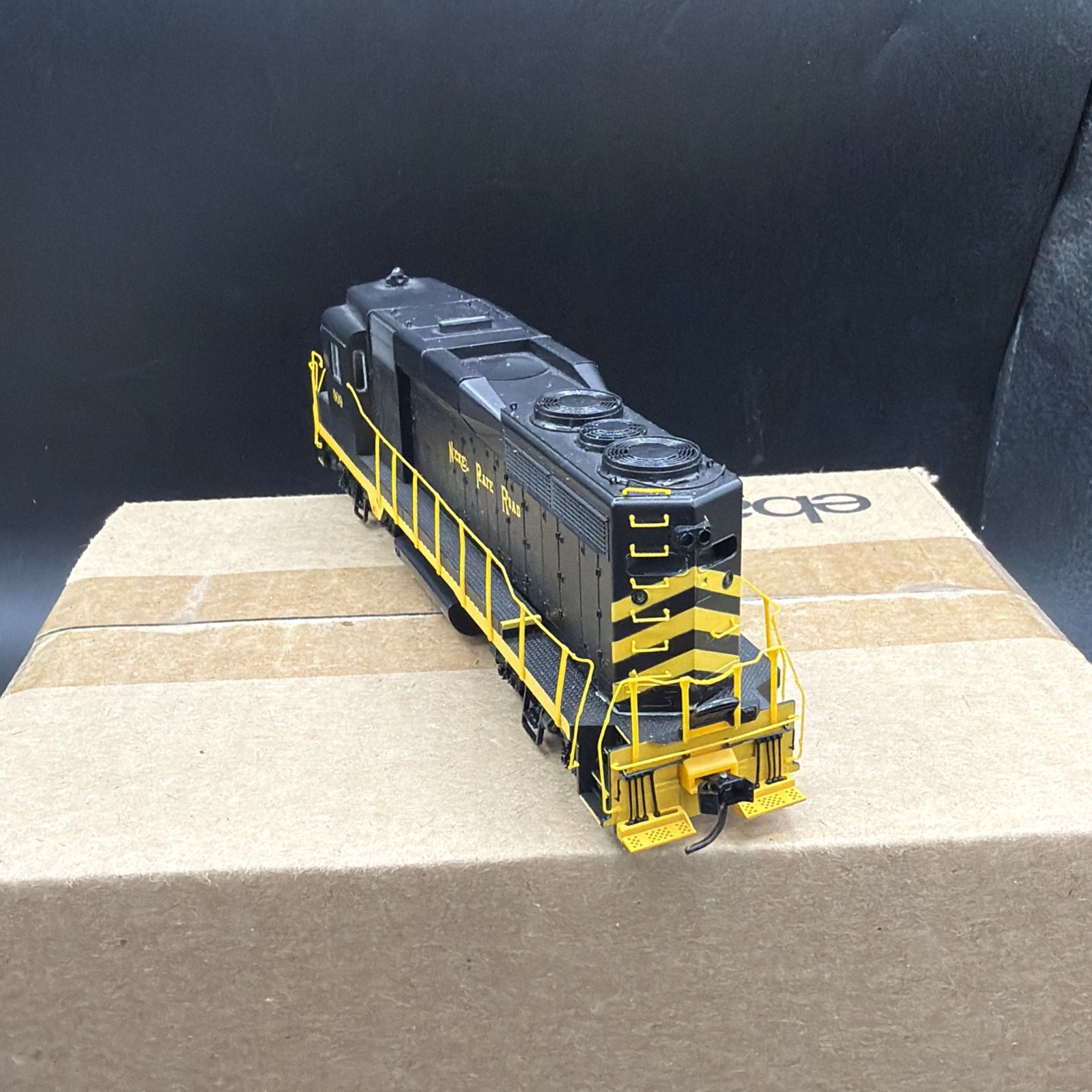 HO Proto 2000 Nickel Plate Road GP30 Diesel Locomotive #909 W/ DCC