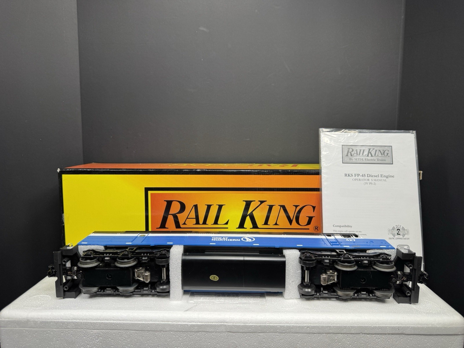 MTH RailKing 30-2459-1 Great Northern GN FP45 diesel engine #427 PS2 BCR LNIB