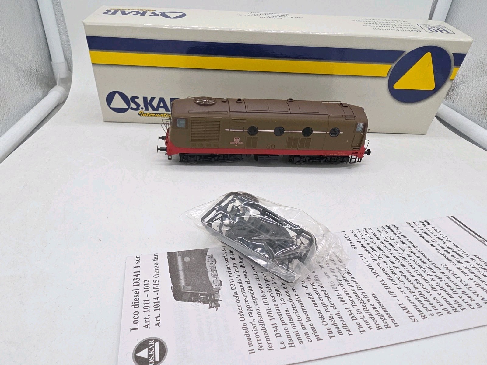 Oskar OS.KAR 1015 D341 Diesel Locomotive HO 1:87 FS, Prebuilt, DC