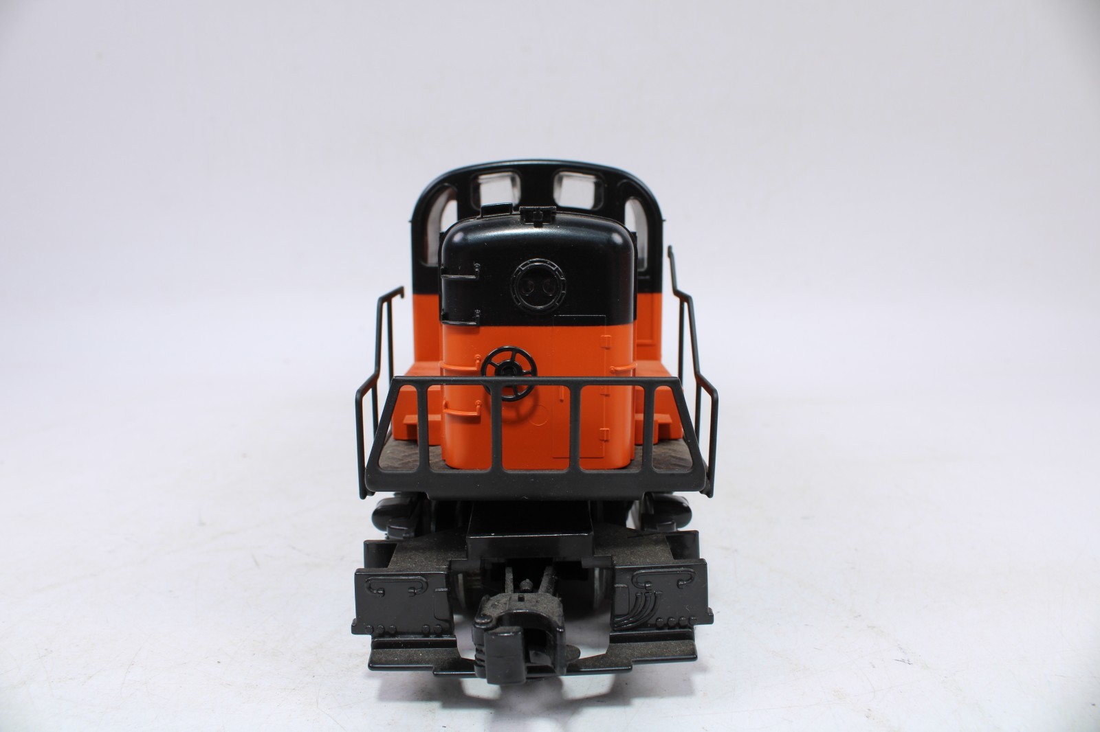 Lionel 6-18833 O Gauge RS-3 Diesel Locomotive Milwaukee Road #16A-RS w/Horn
