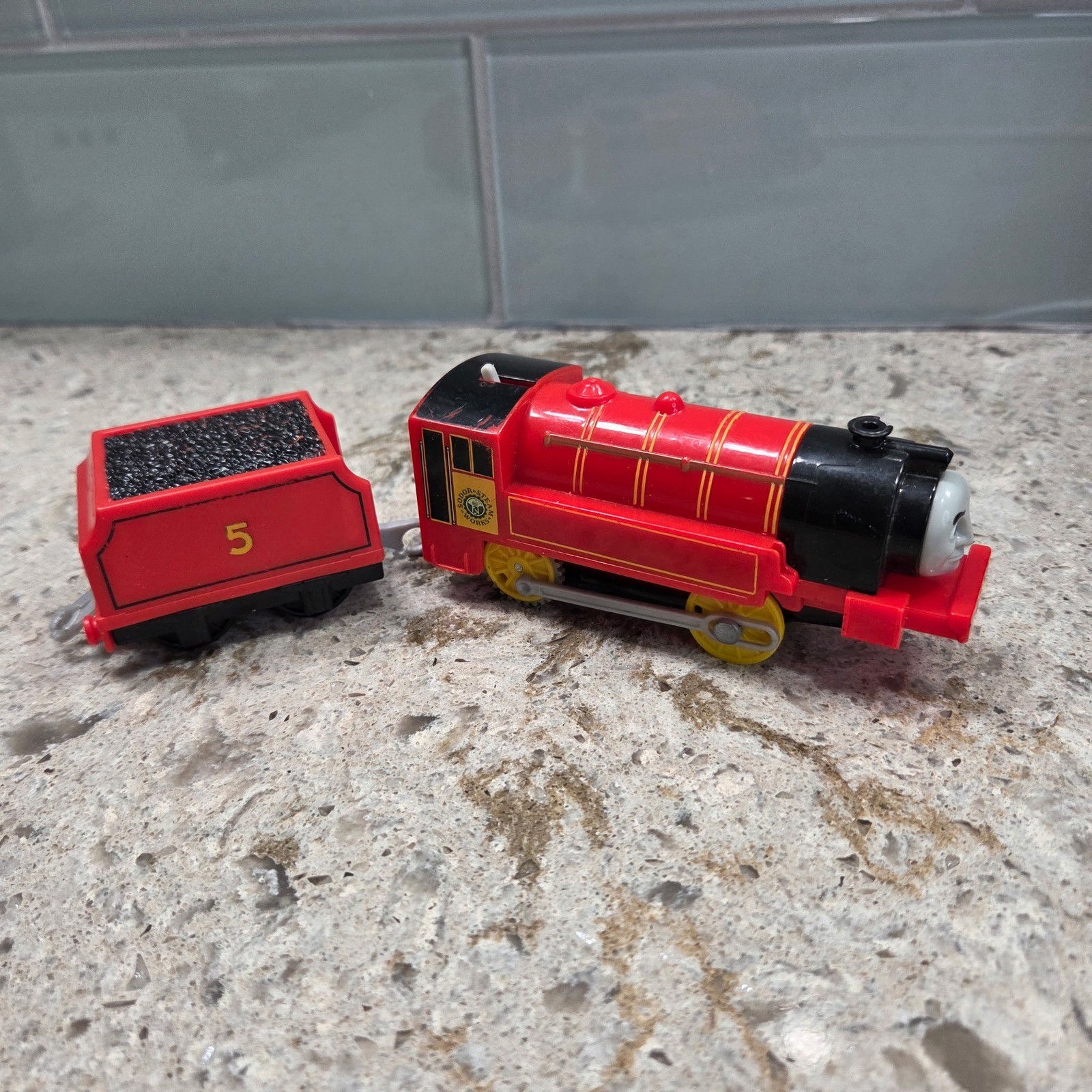 Fisher Price TrackMaster Victor Working Motorized Engine Sodor Steam Red 5
